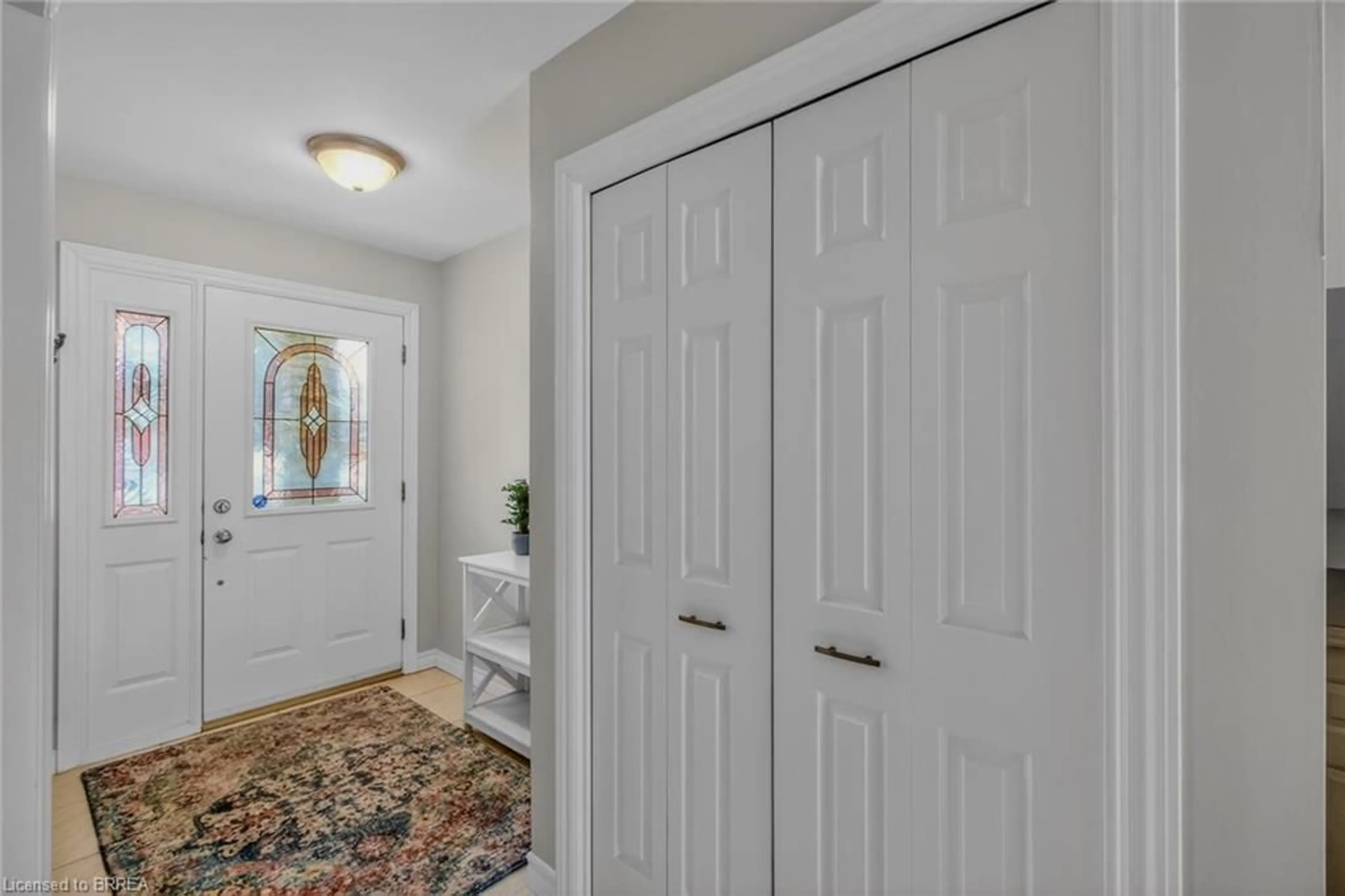 Indoor entryway for 19 Adams Lane, Simcoe Ontario N3Y 4P4