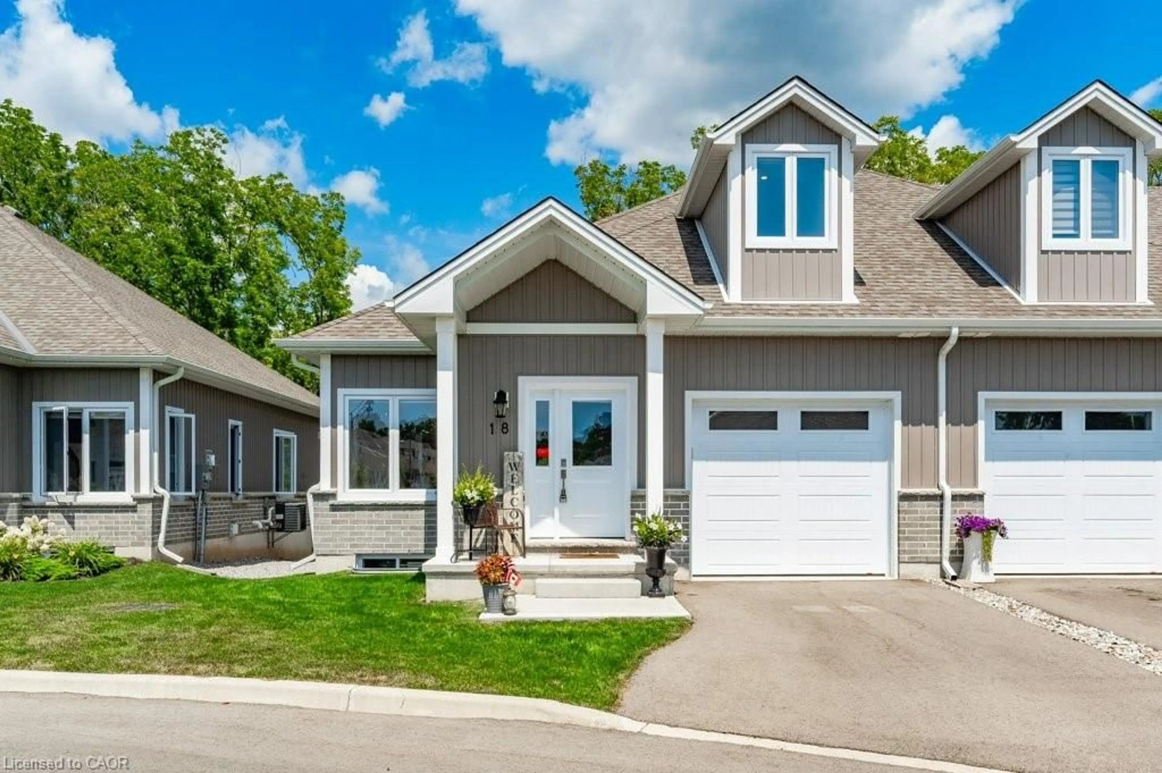 Home with vinyl exterior material, street for 744 Nelson St #18, Port Dover Ontario N0A 1N0