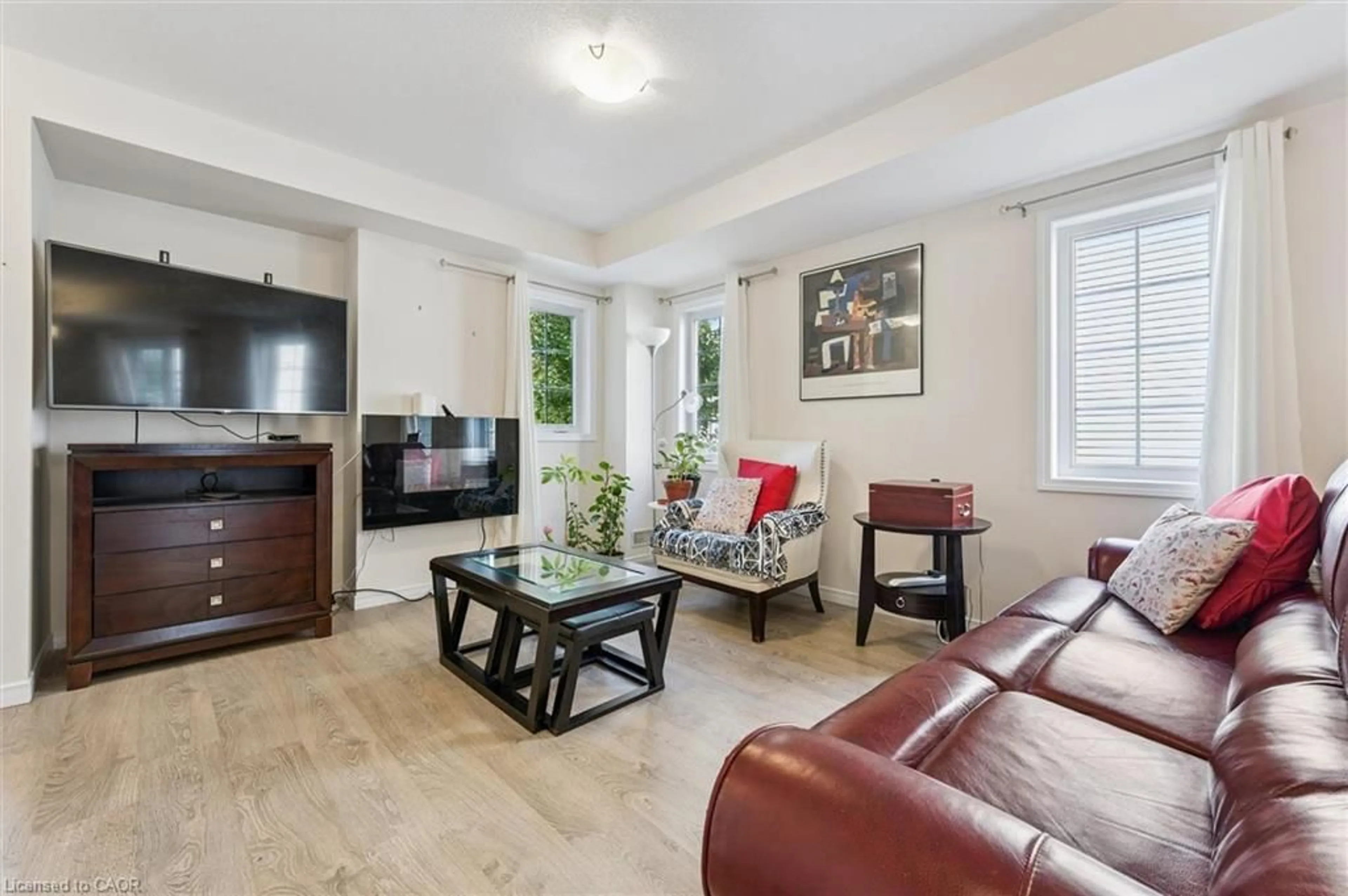 Living room with furniture, unknown for 388 Old Huron Rd #12B, Kitchener Ontario N2R 0J5