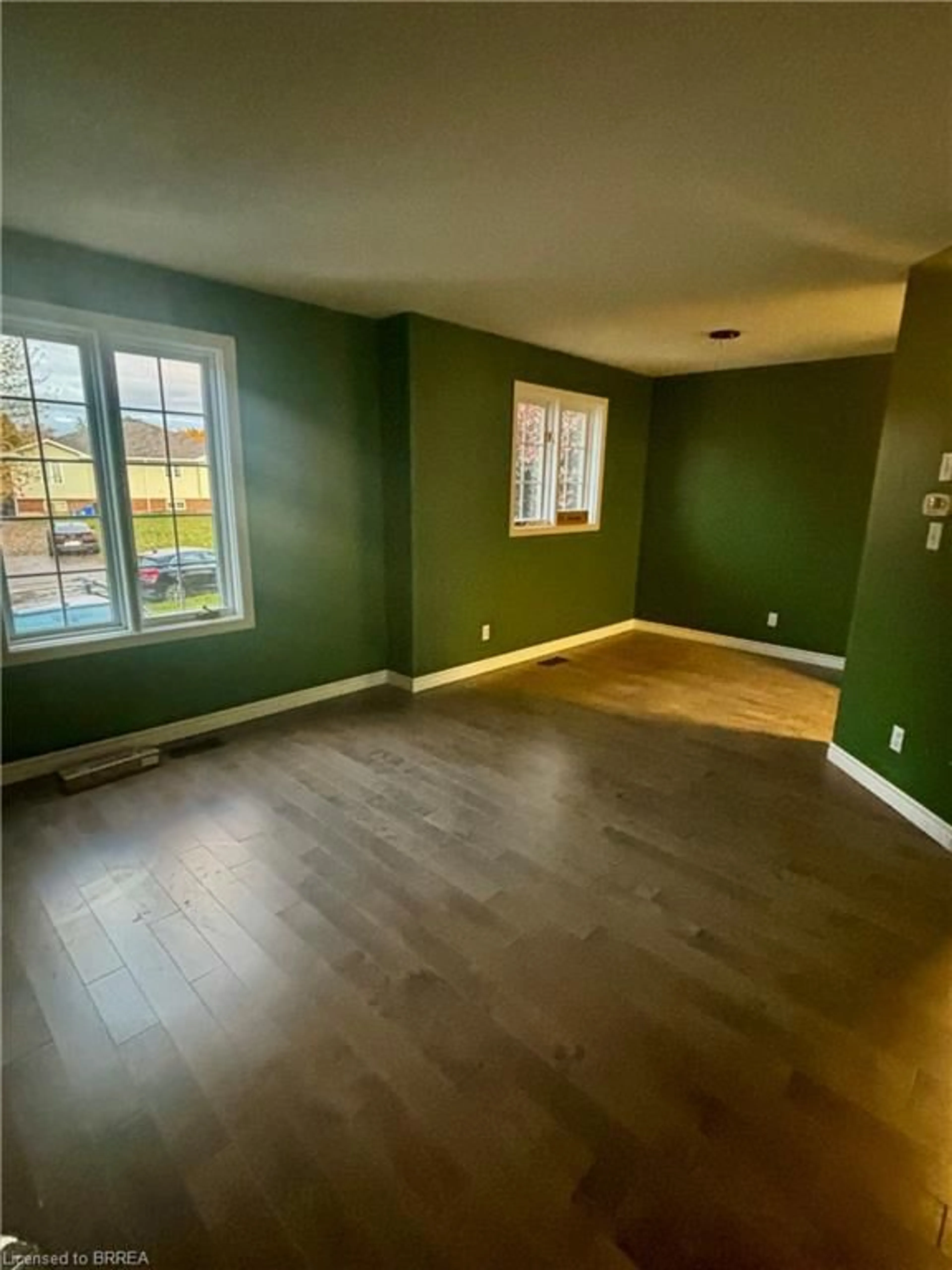 A pic of a room for 40 Ivy Cres, Paris Ontario N3L 4A9