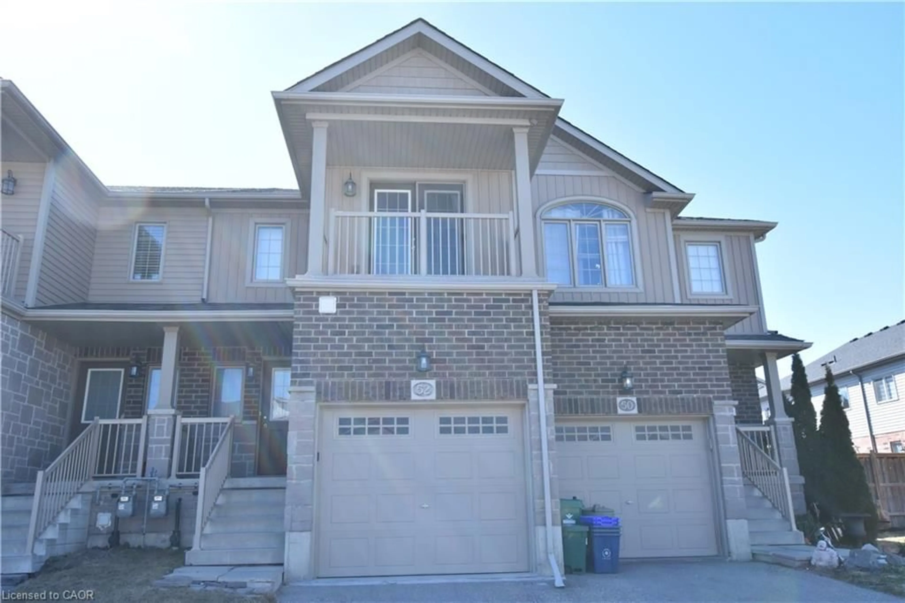Home with brick exterior material, street for 52 Meadowridge St, Kitchener Ontario N2P 0E2