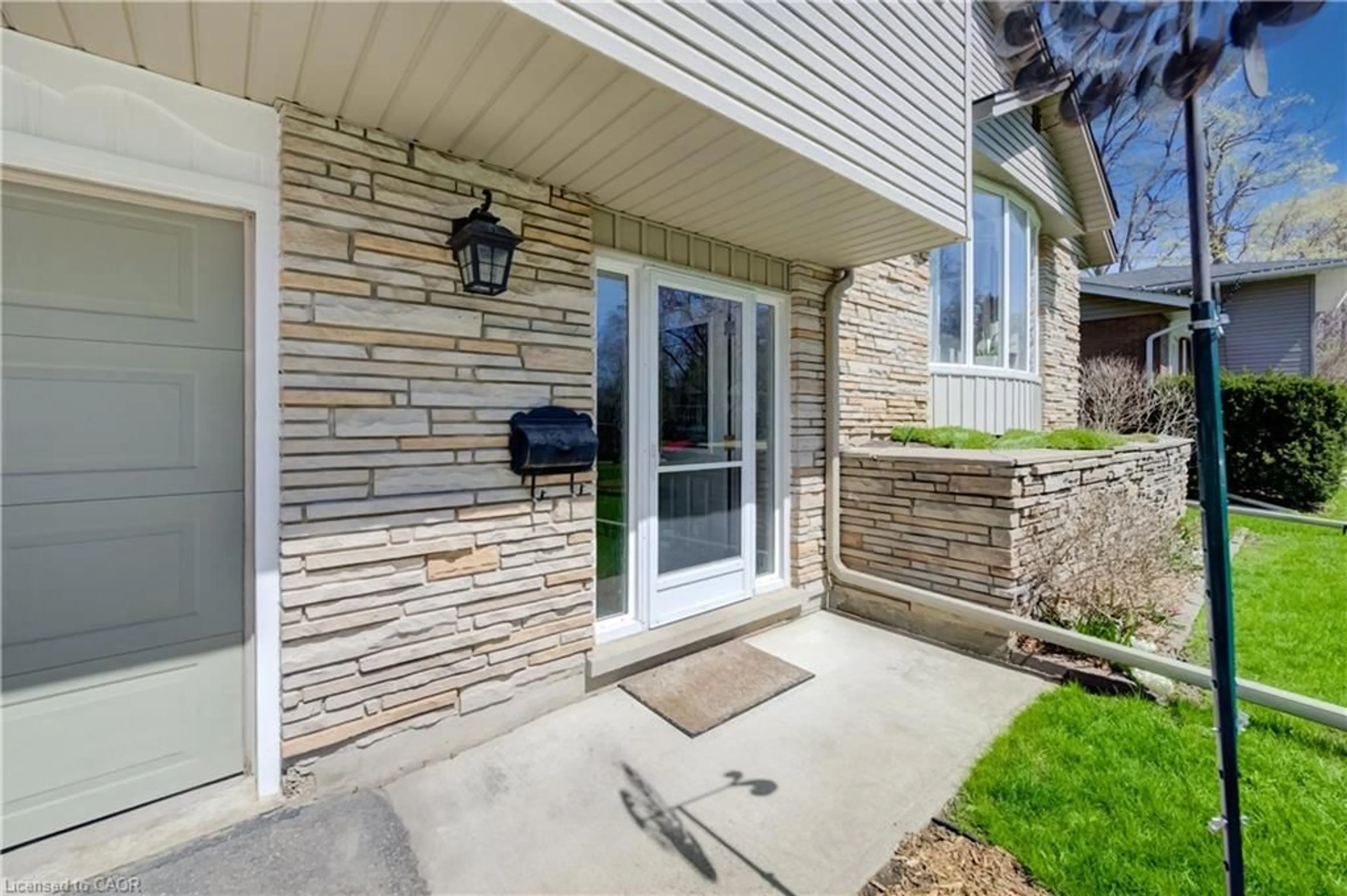 Unknown for 172 Rennie Dr, Kitchener Ontario N2A 1J6