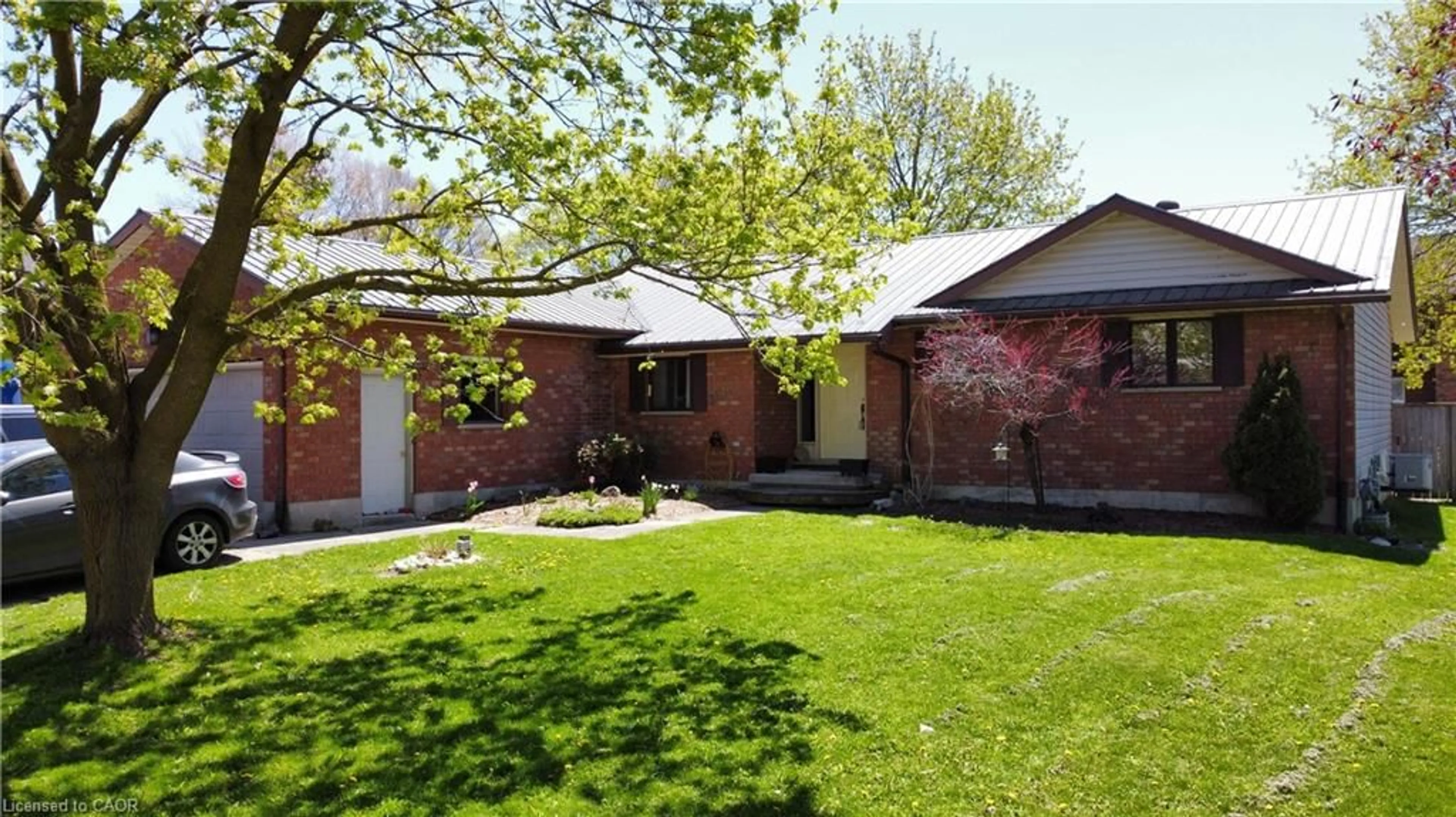 Home with brick exterior material, street for 250 Boulton St, Palmerston Ontario N0G 2P0