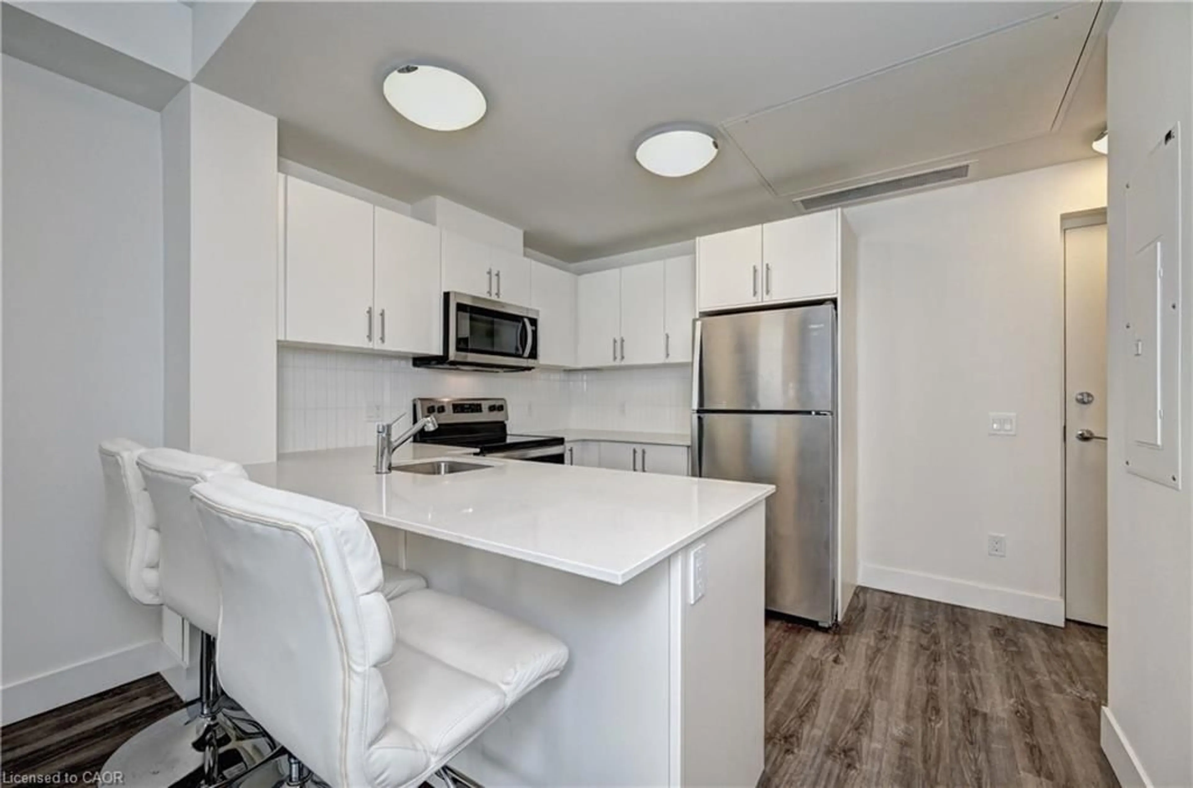 Standard kitchen, unknown for 1101 Lackner Pl #T6, Kitchener Ontario N2A 0L3