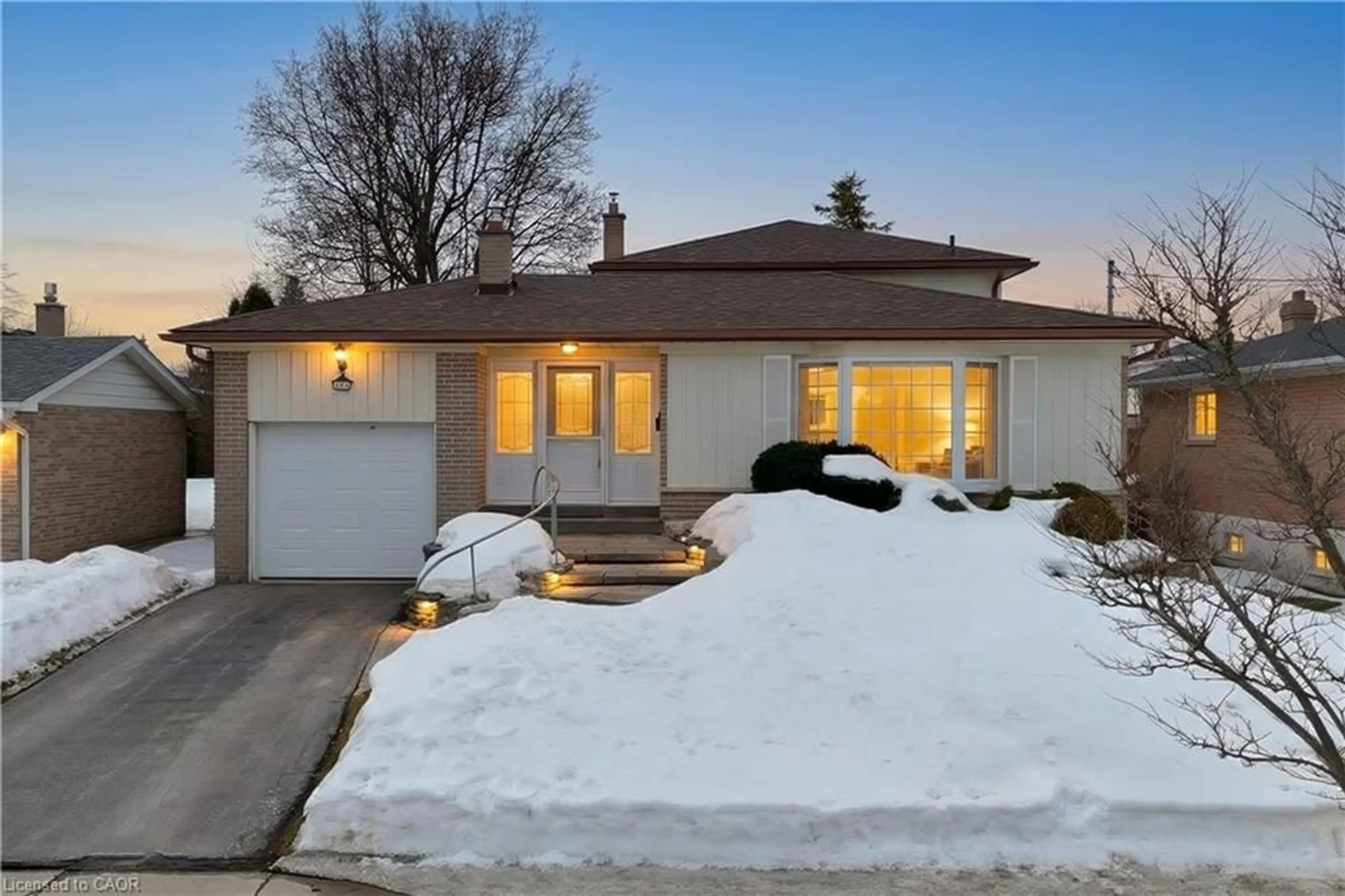 Unknown for 234 Delrex Blvd, Halton Hills Ontario L7G 4E9