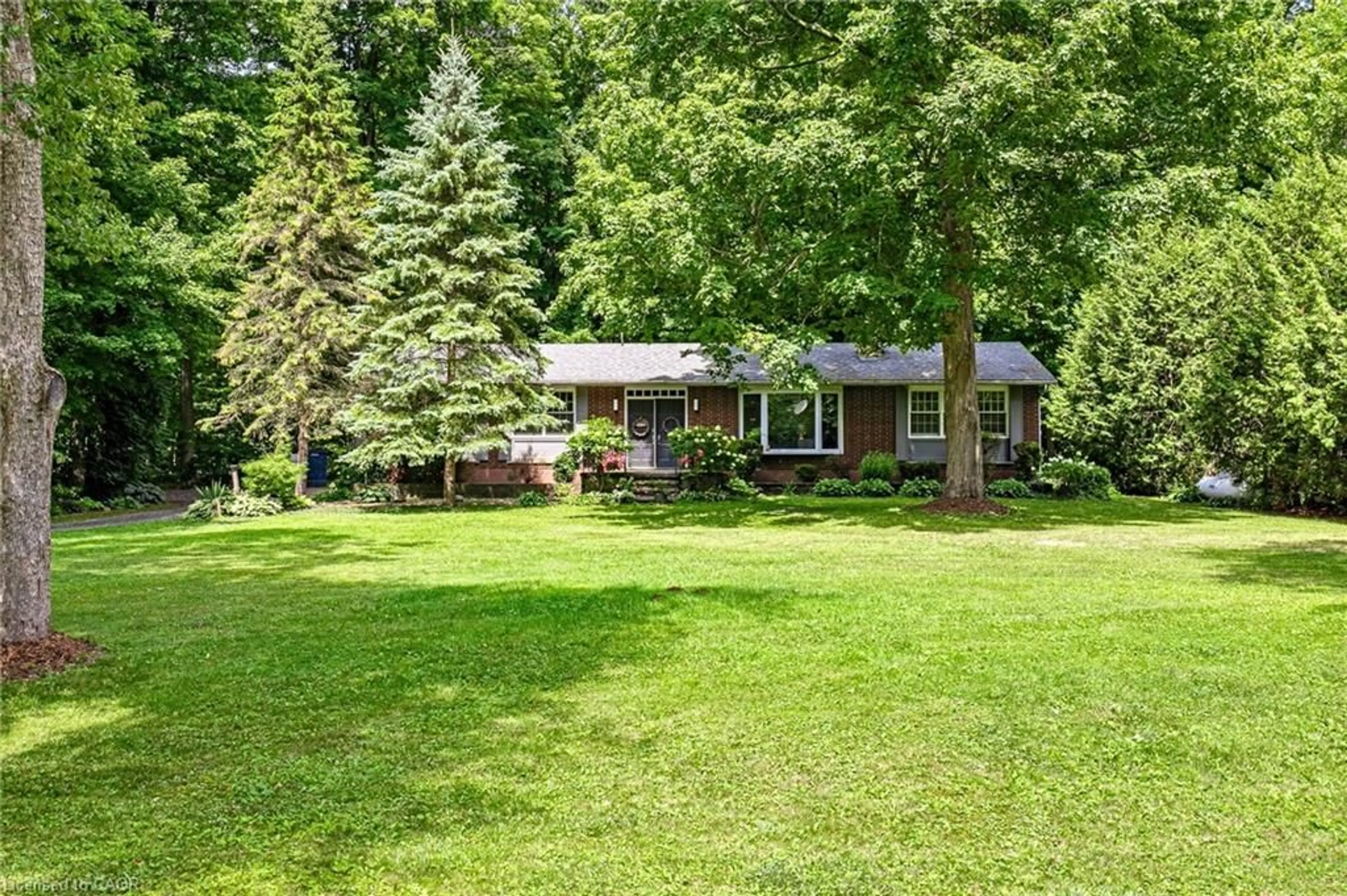 A pic from outside/outdoor area/front of a property/back of a property/a pic from drone, unknown for 587 Windham 13 Rd, Nixon Ontario N4B 2W5