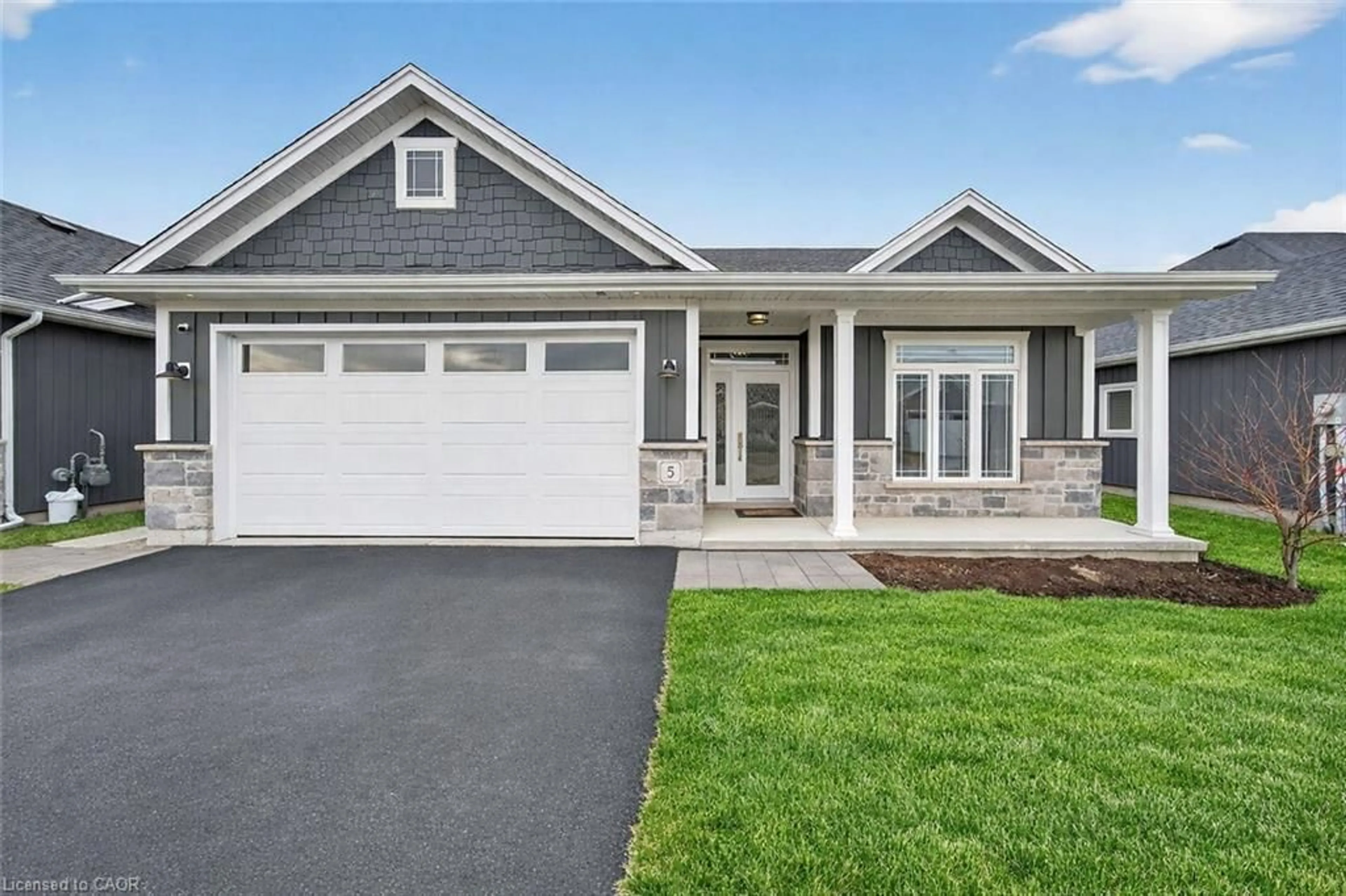 Home with vinyl exterior material, street for 740 Main St #5, Dunneville Ontario N1A 0B3