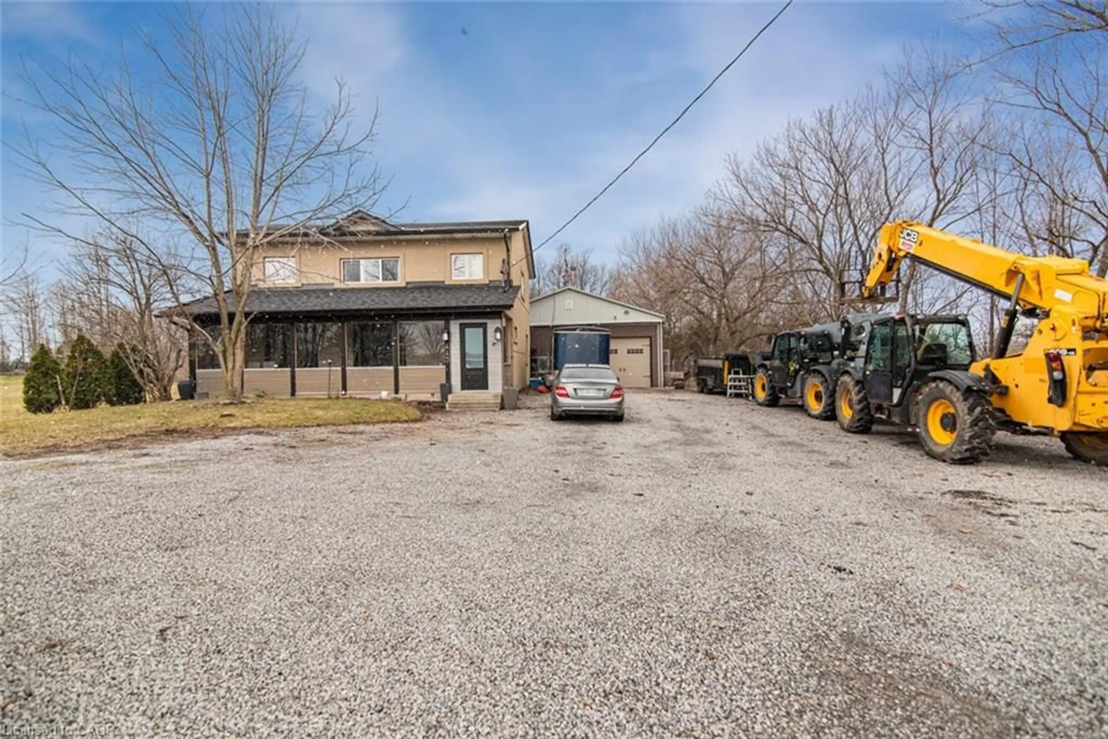 A pic from outside/outdoor area/front of a property/back of a property/a pic from drone, building for 443 Eleventh Rd, Stoney Creek Ontario L8J 3N4