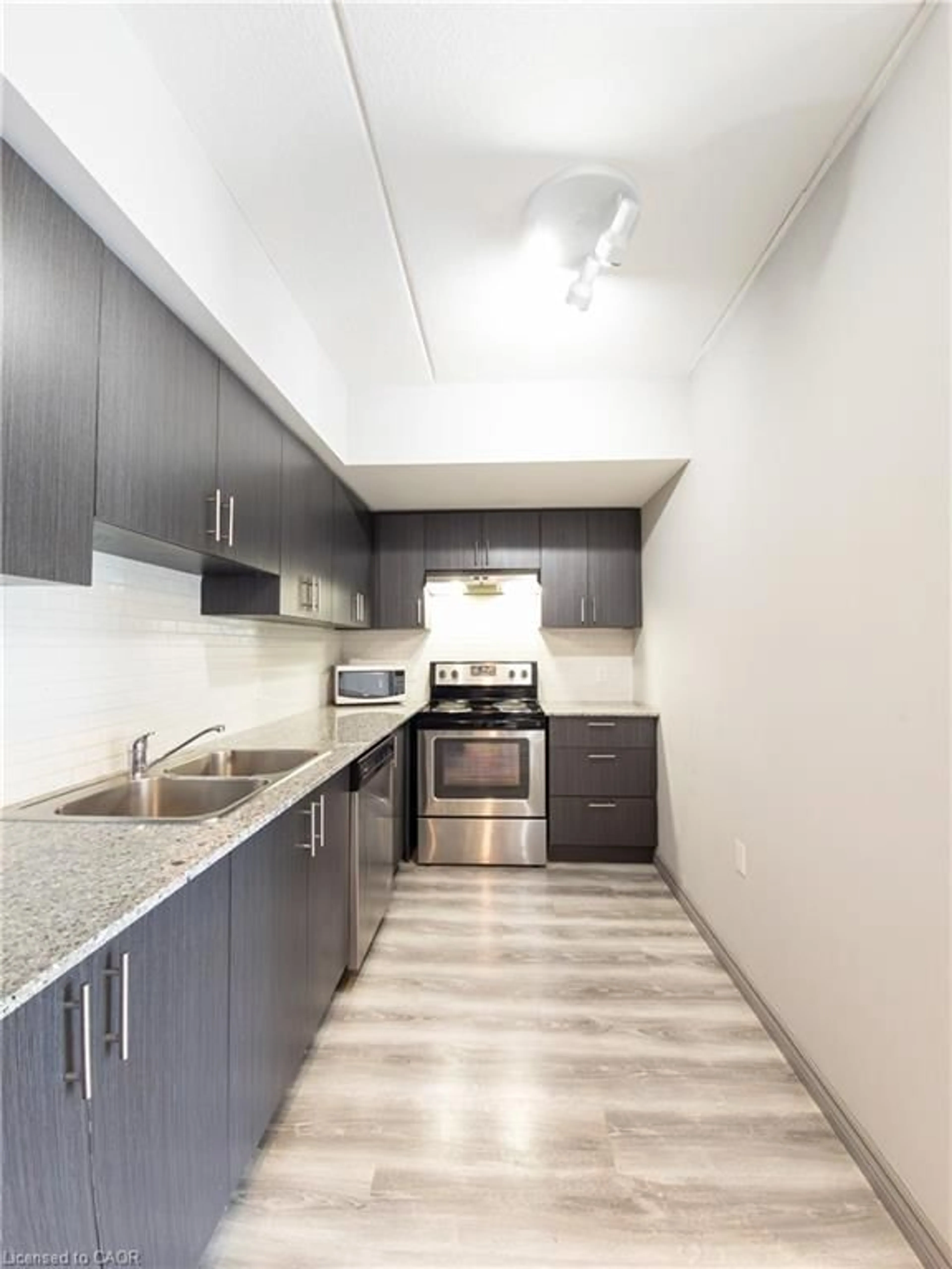 Standard kitchen, unknown for 275 Larch St #F212, Waterloo Ontario N2L 3R2