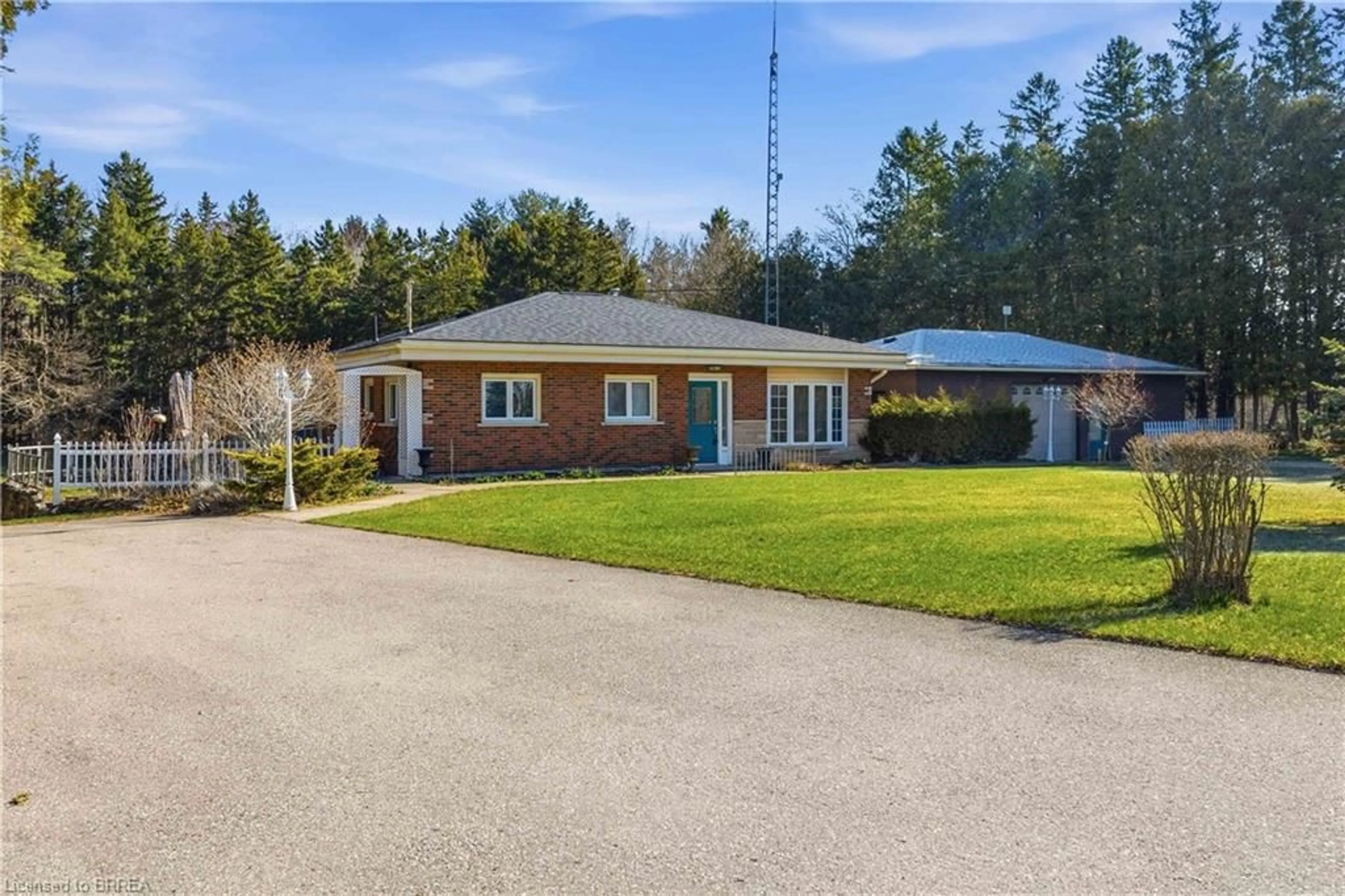 A pic from outside/outdoor area/front of a property/back of a property/a pic from drone, street for 213 Mcgill Rd, Mount Pleasant Ontario N0E 1K0