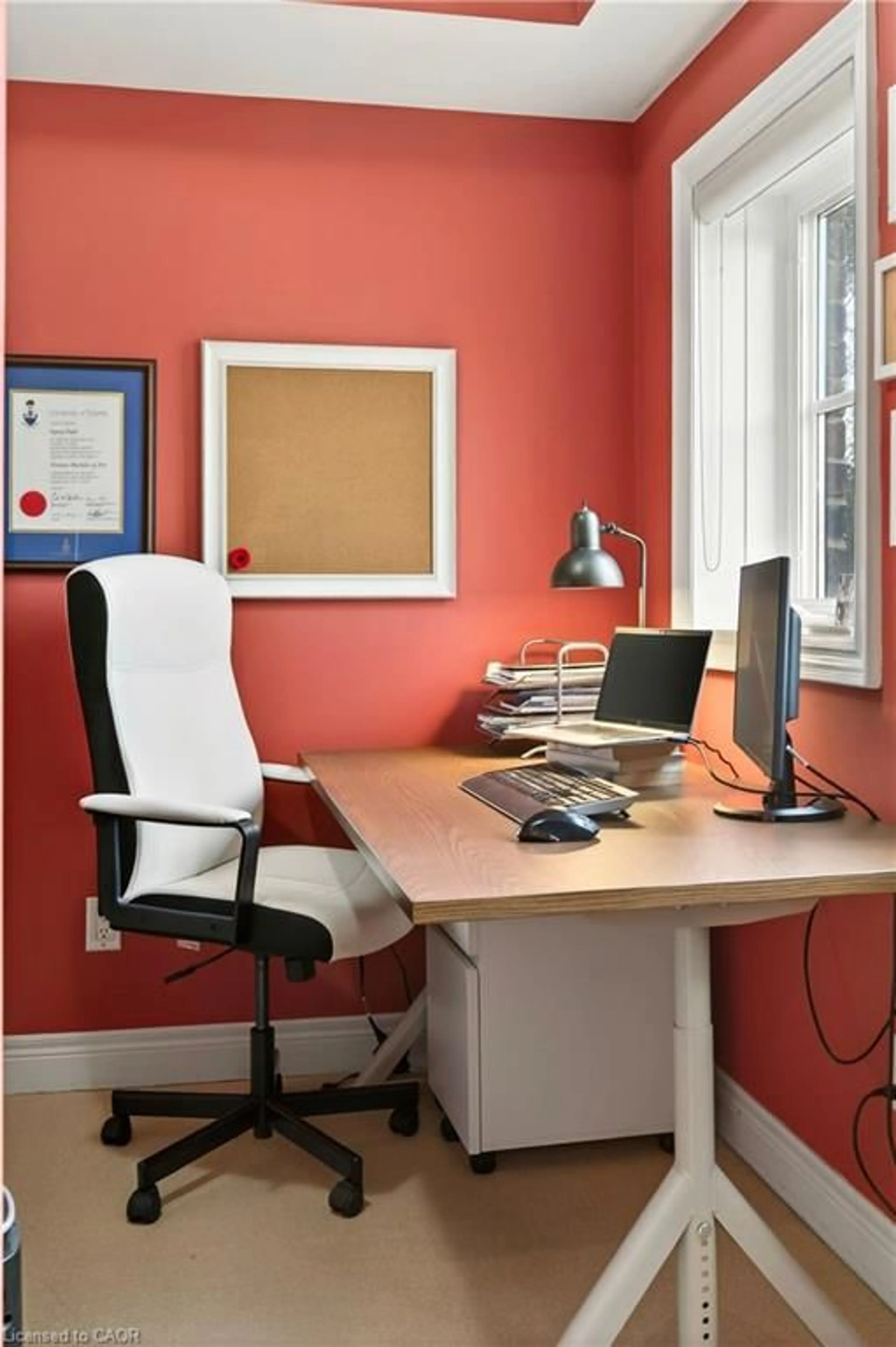 A pic of a room for 1862 Burnhamthorpe Rd, Mississauga Ontario L4X 2S5