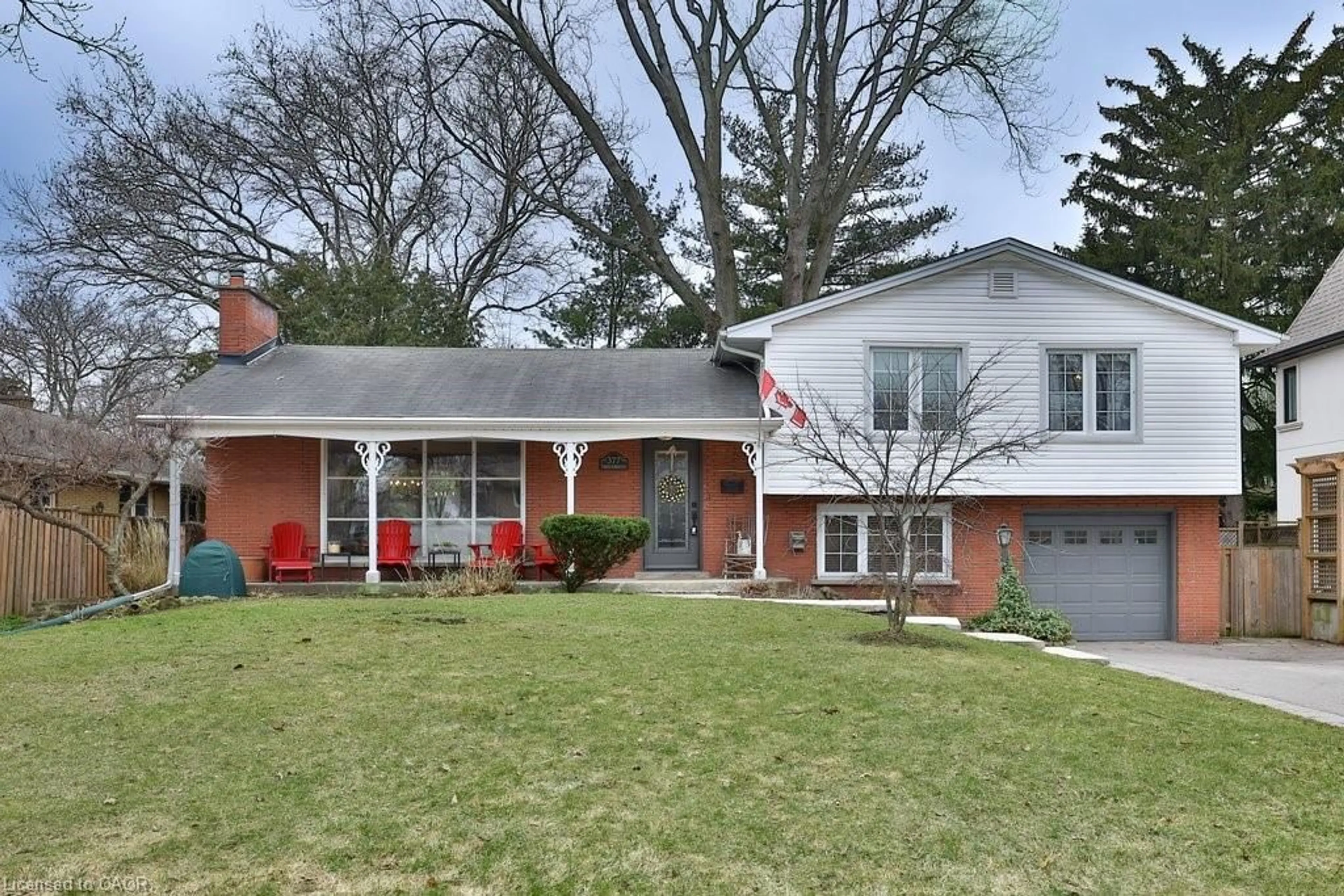 Home with brick exterior material, street for 377 Arden Cres, Burlington Ontario L7L 2A7