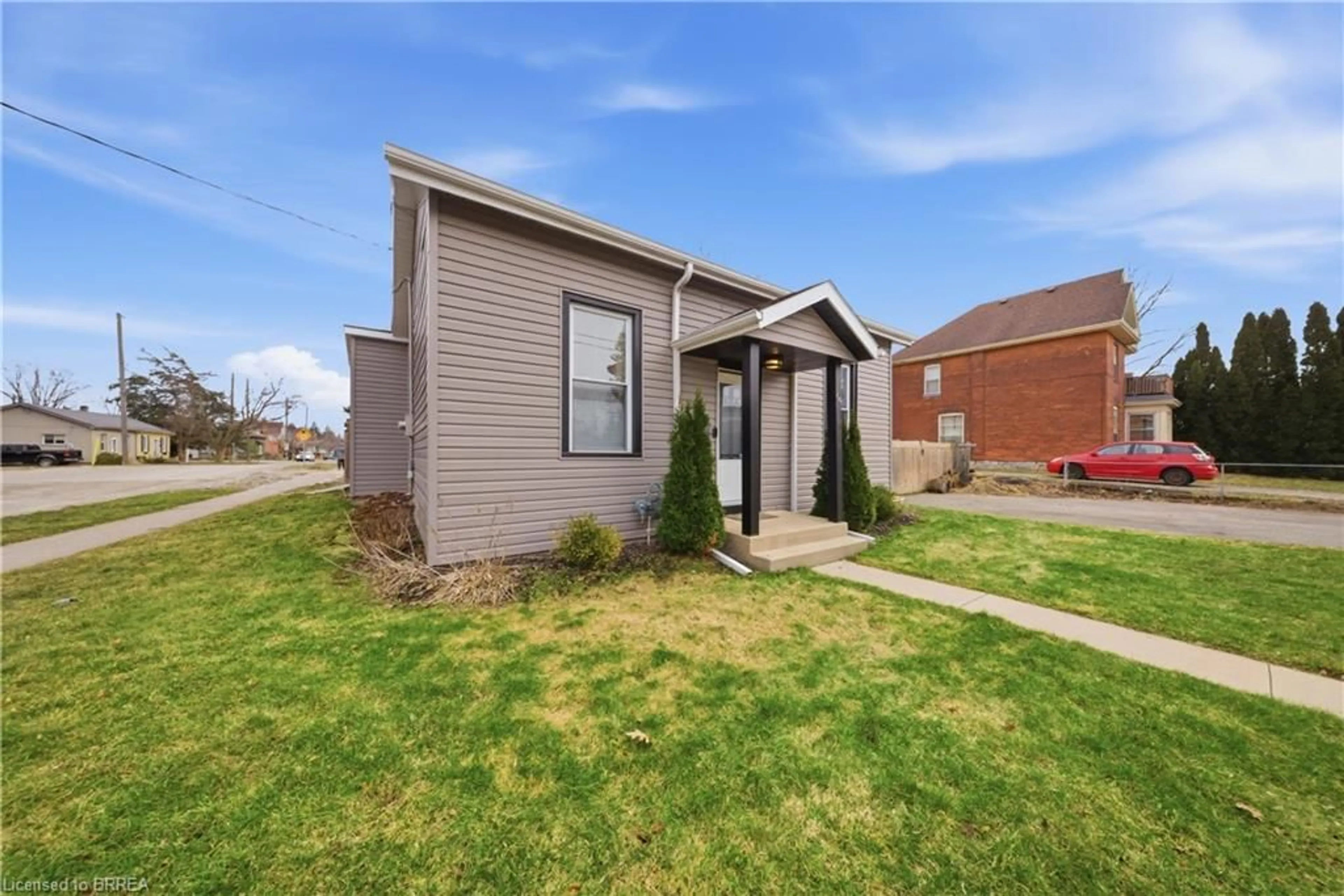 Home with brick exterior material, street for 64 Richardson St, Brantford Ontario N3T 1J1