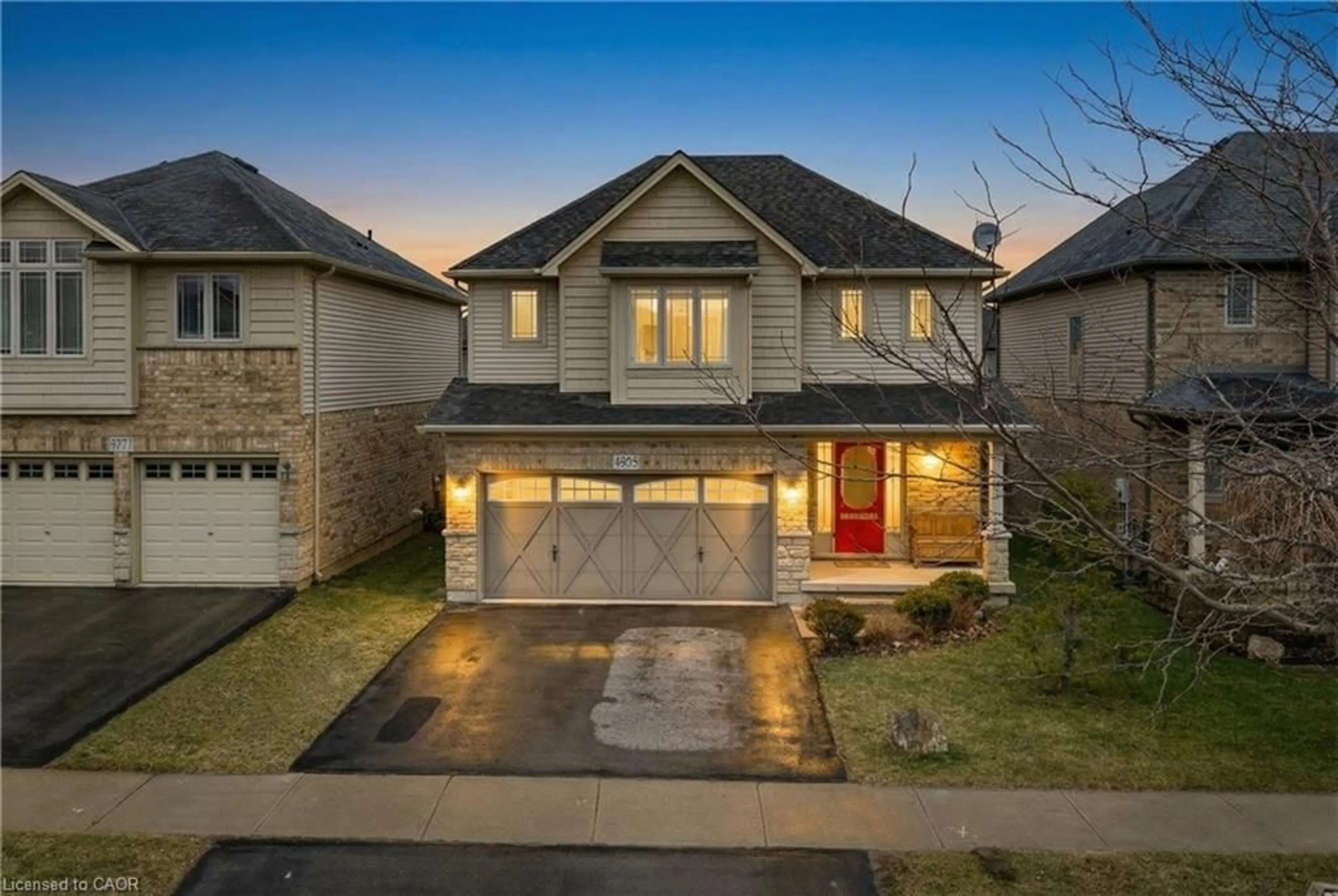 Home with brick exterior material, street for 4875 John St, Beamsville Ontario L3J 0P2