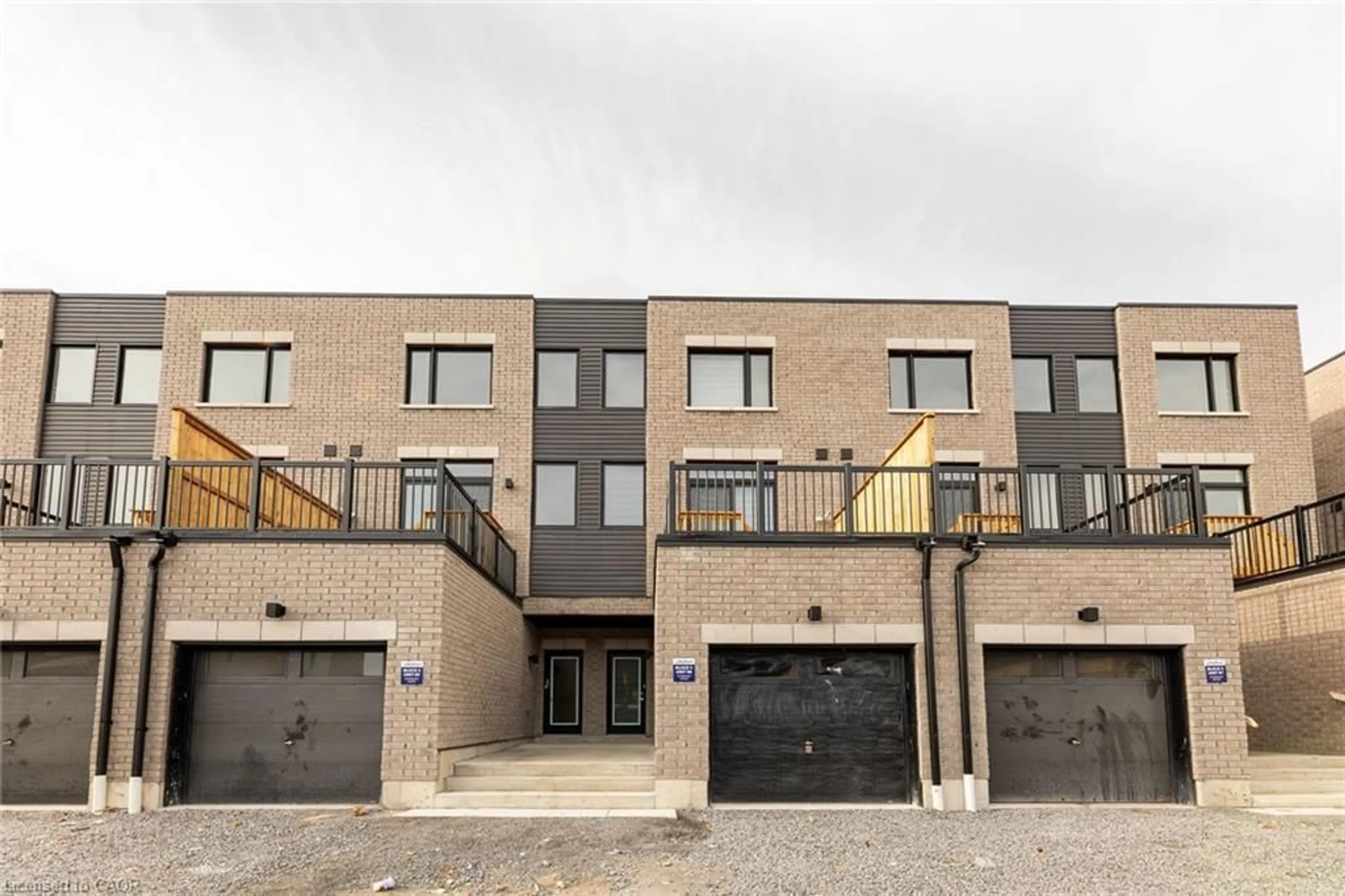 Unknown for 217 Monarch Ave, Ajax Ontario L1S 7M3