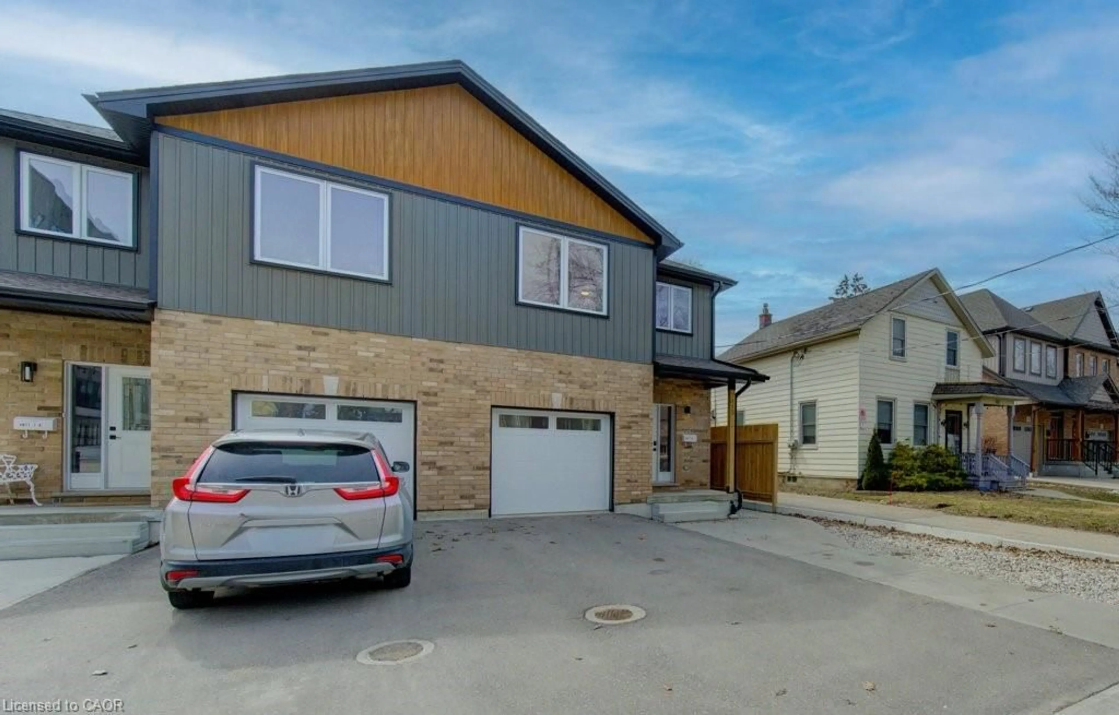 Unknown for 113 Walter St, Kitchener Ontario N2G 1S3