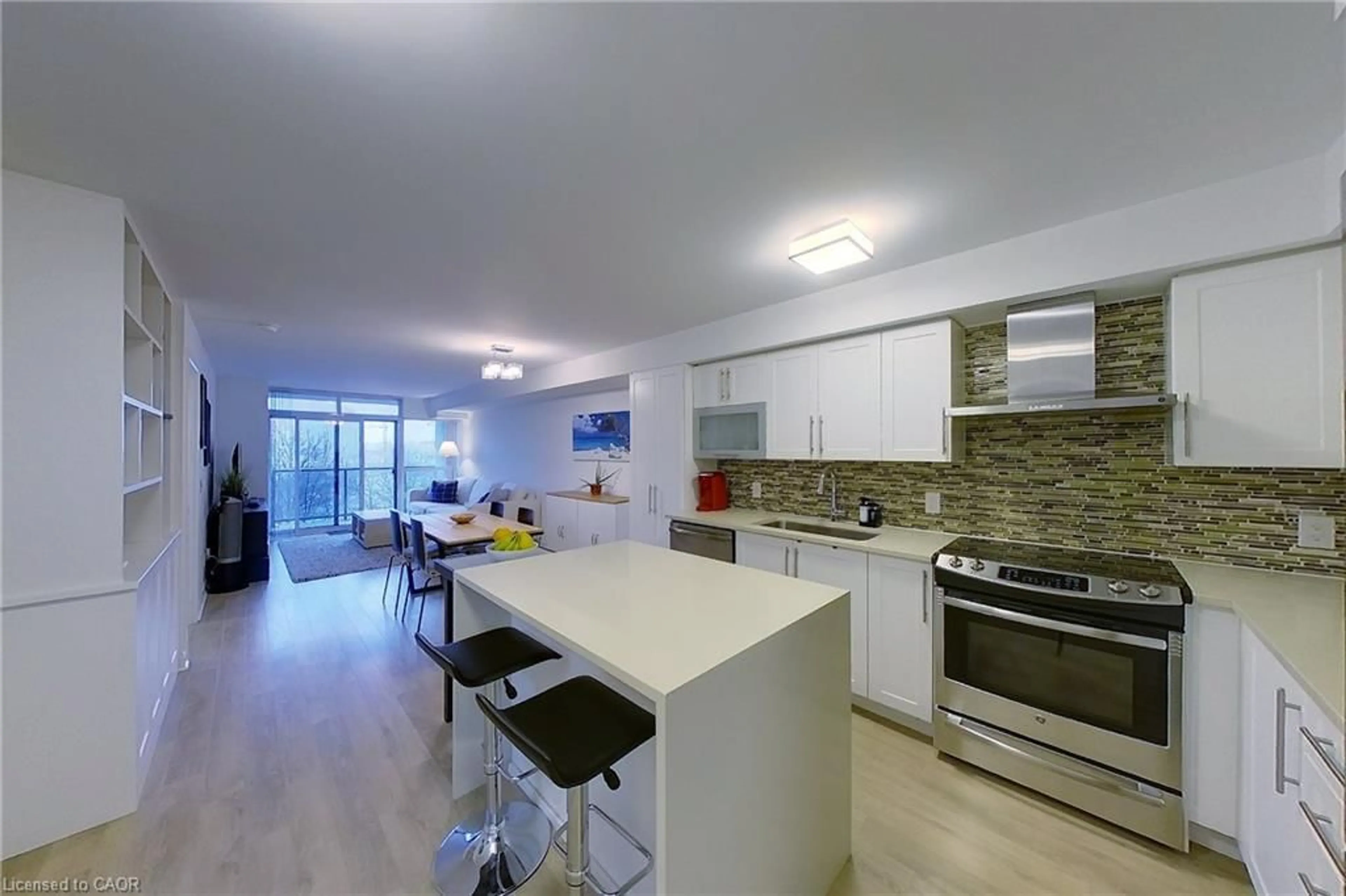 Open concept kitchen, unknown for 1 Michael Power Pl #310, Toronto Ontario M9A 0A1