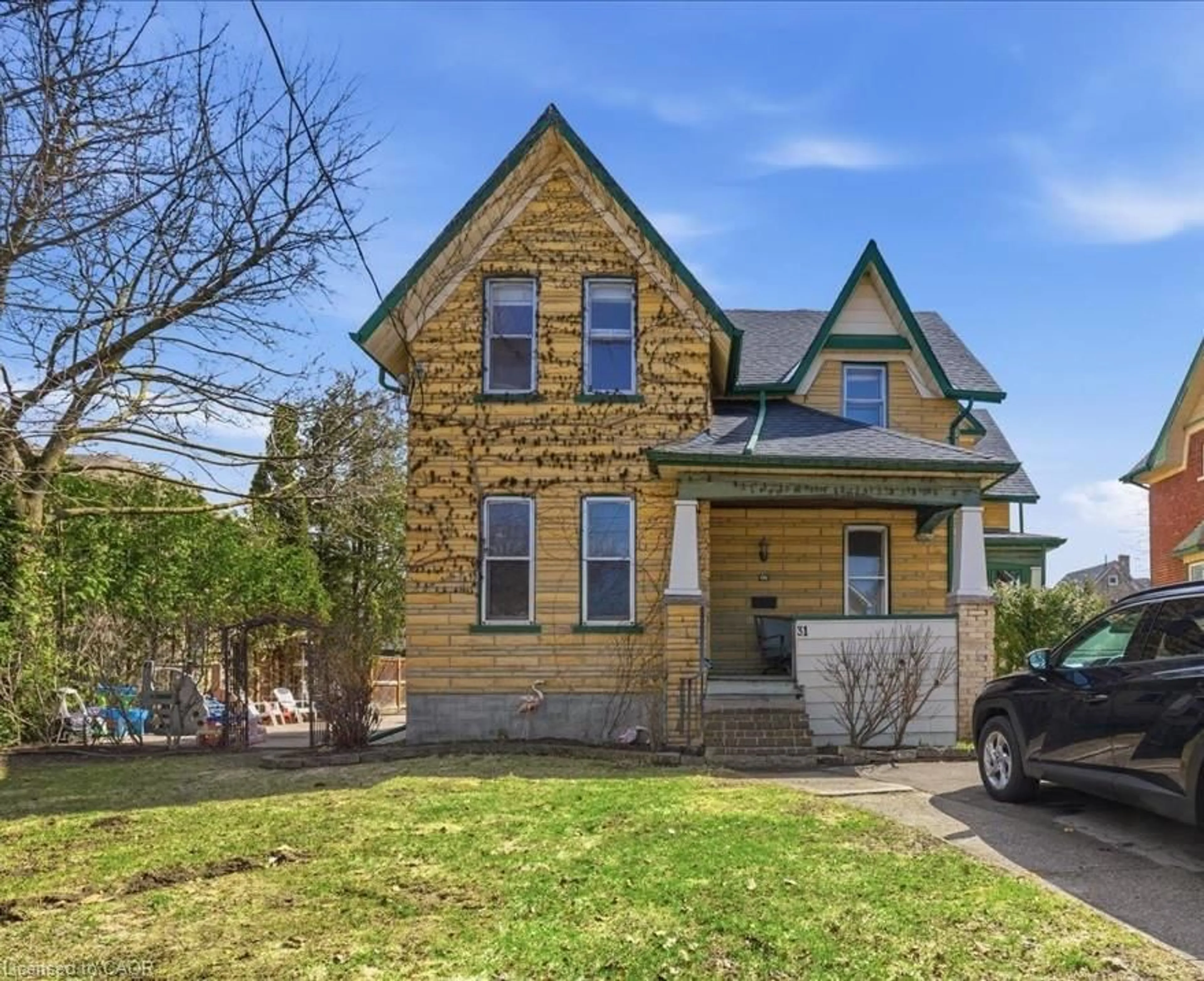 Home with brick exterior material, street for 31 Bingeman St, Kitchener Ontario N2H 2R7