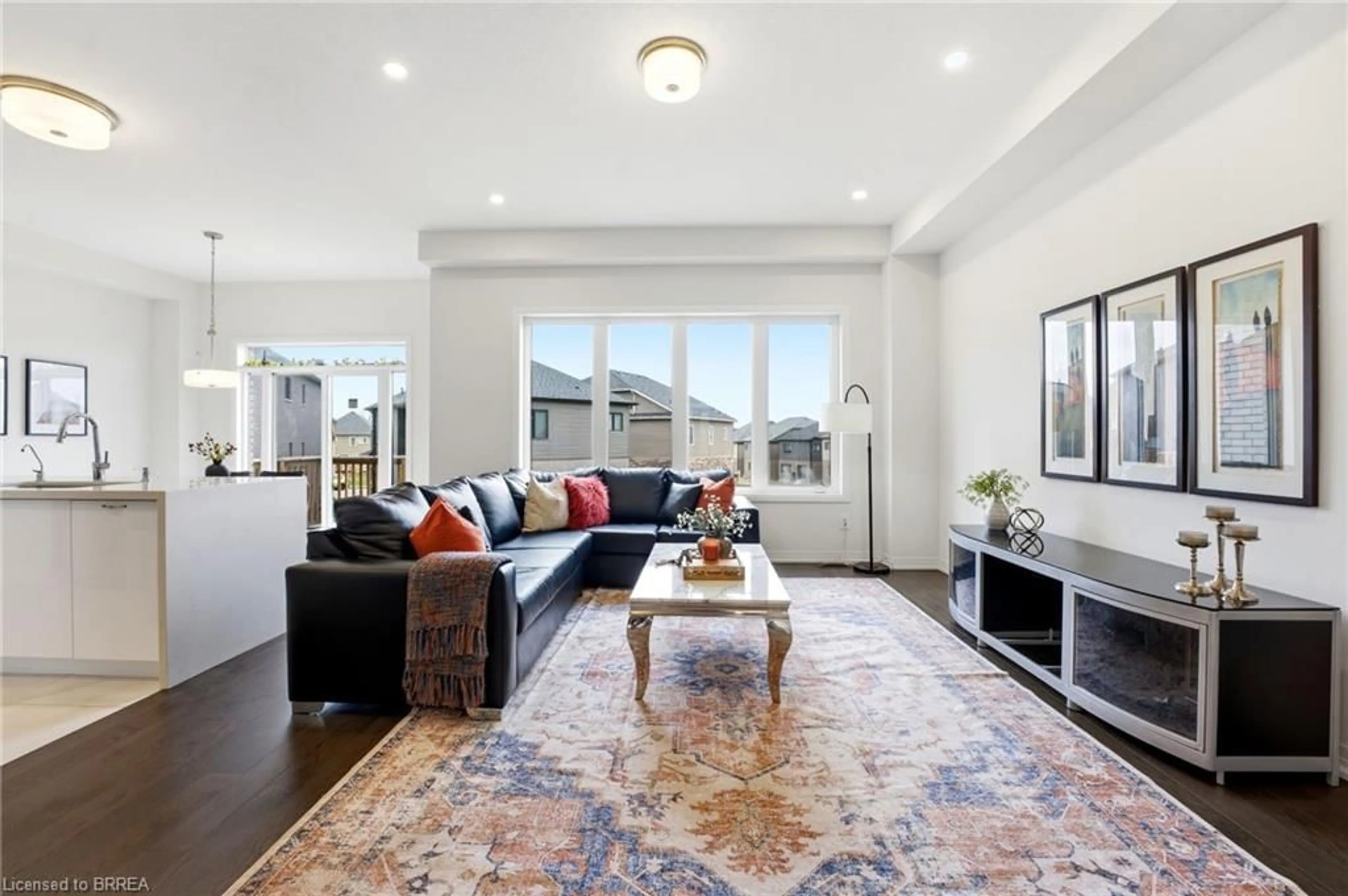 Living room with furniture, unknown for 23 Stokes Rd, Paris Ontario N3L 0L9
