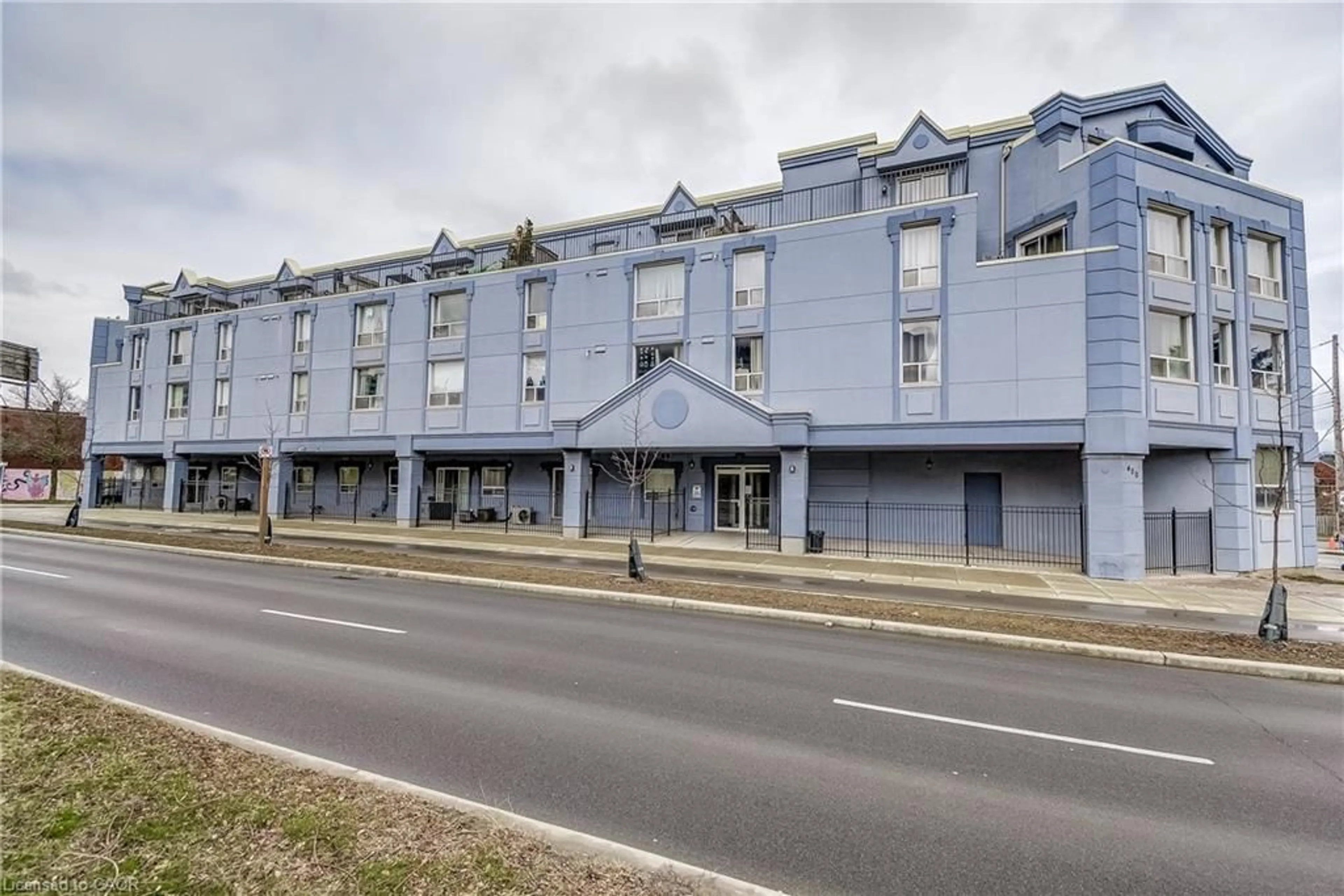 Unknown for 400 York Blvd #107, Hamilton Ontario L8R 3M5