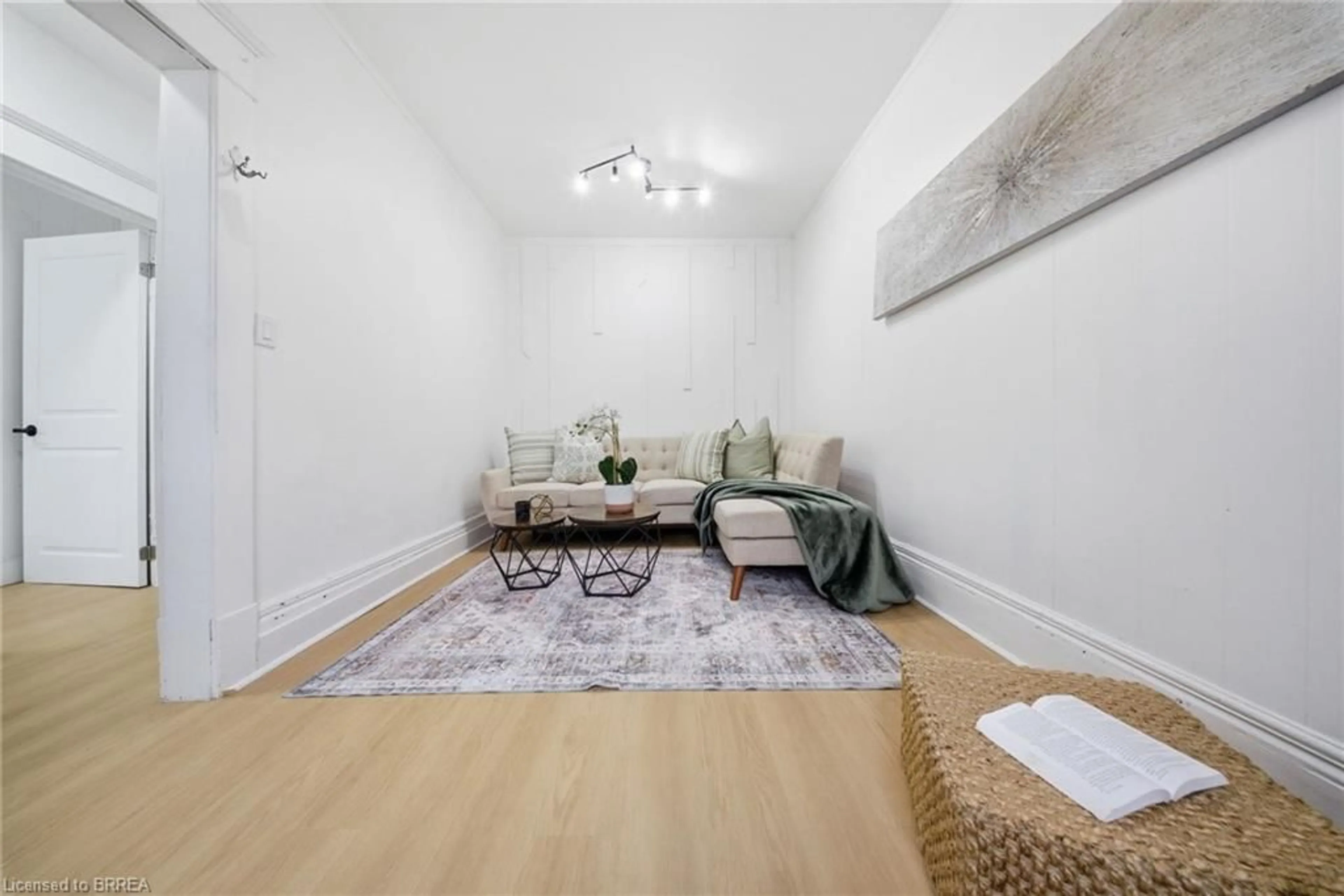 Living room with furniture, unknown for 232 Grey St, Brantford Ontario N3S 4W7