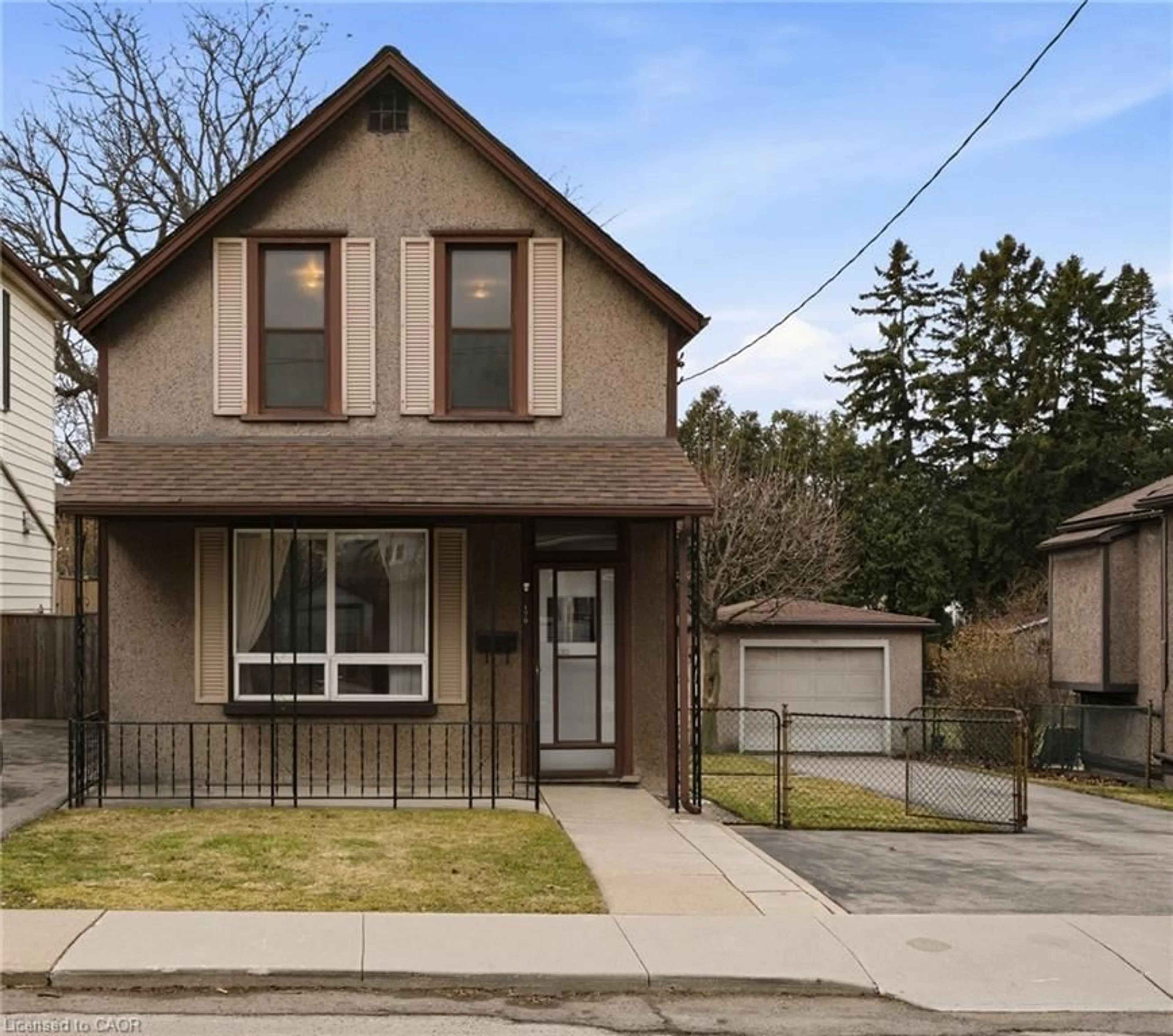 Home with brick exterior material, street for 170 Macaulay St, Hamilton Ontario L8L 3X6