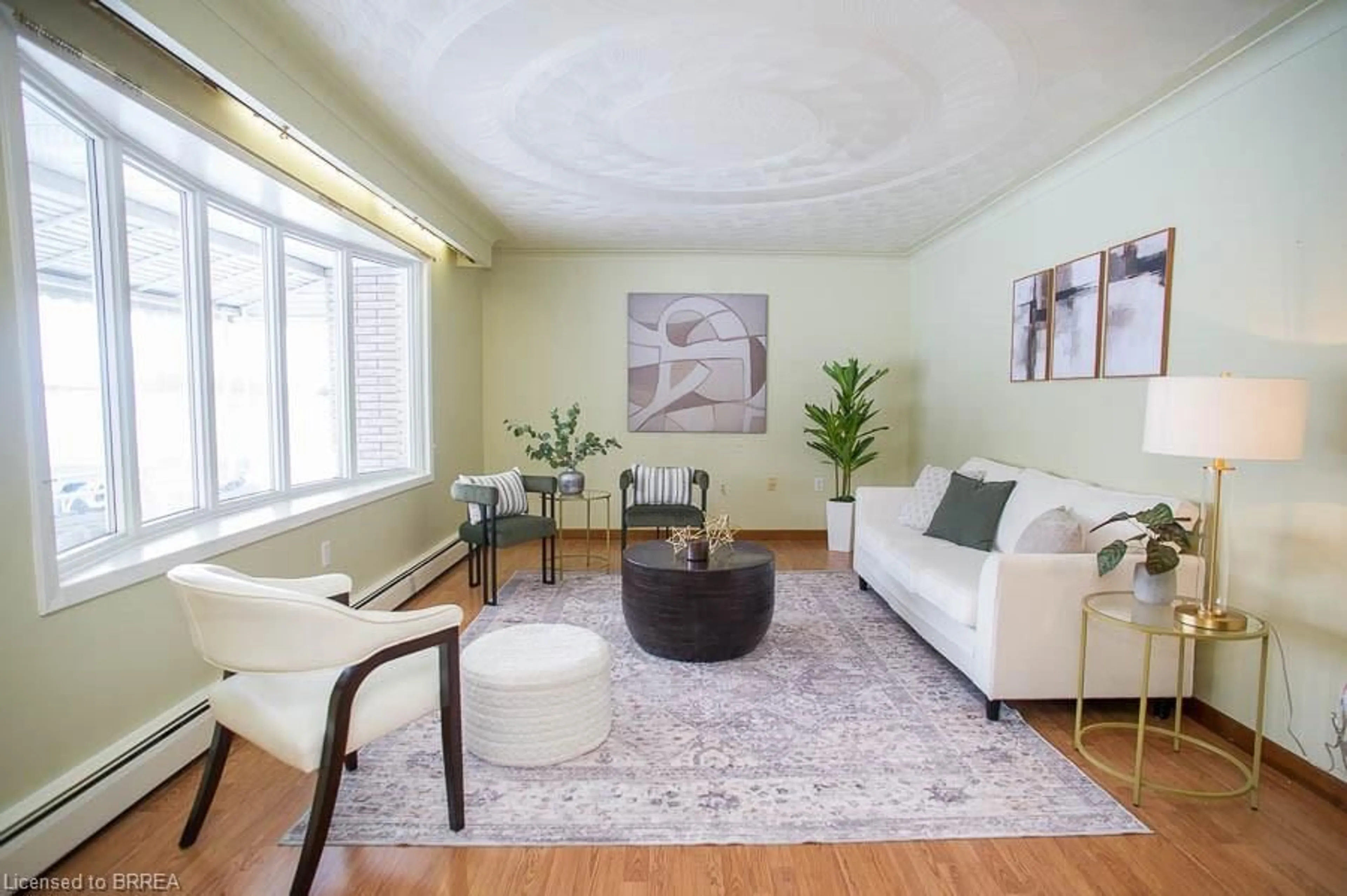 Living room with furniture, unknown for 104 Hillside Ave, Delhi Ontario N4B 1Y7