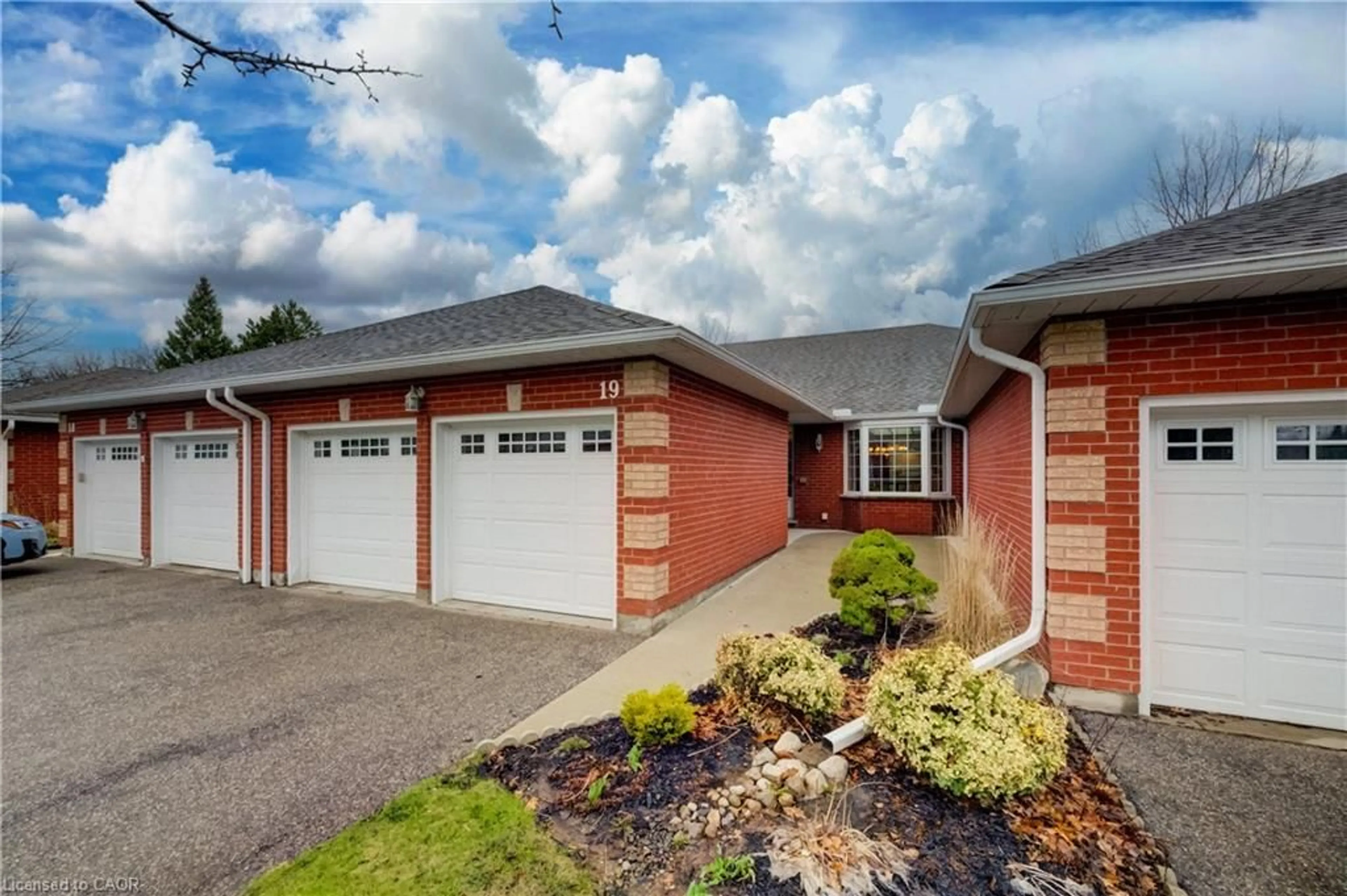 Home with brick exterior material, street for 85 Beasley Cres #19, Cambridge Ontario N1T 1P5