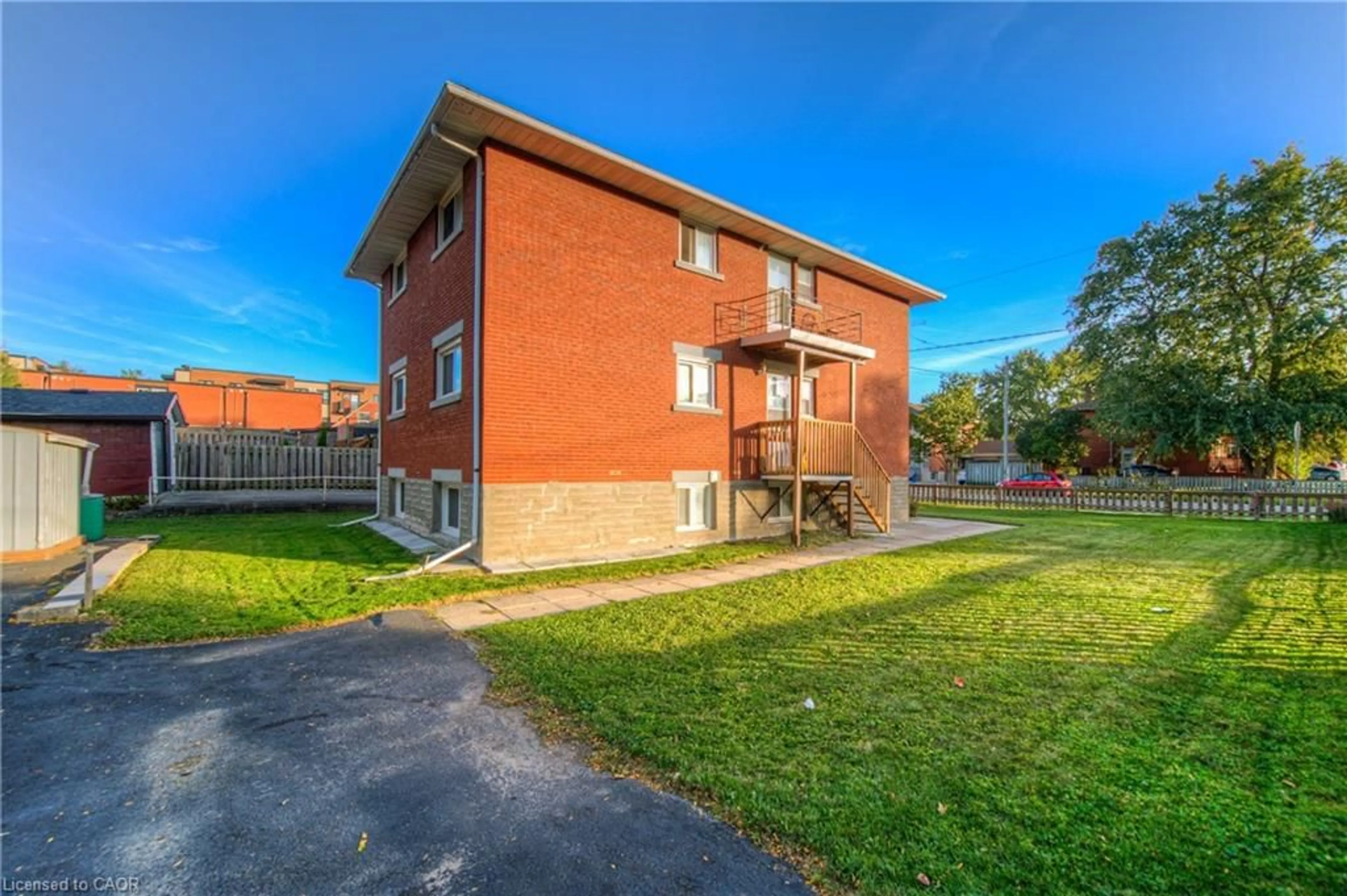 Unknown for 346 Prospect Ave, Kitchener Ontario N2A 1E1