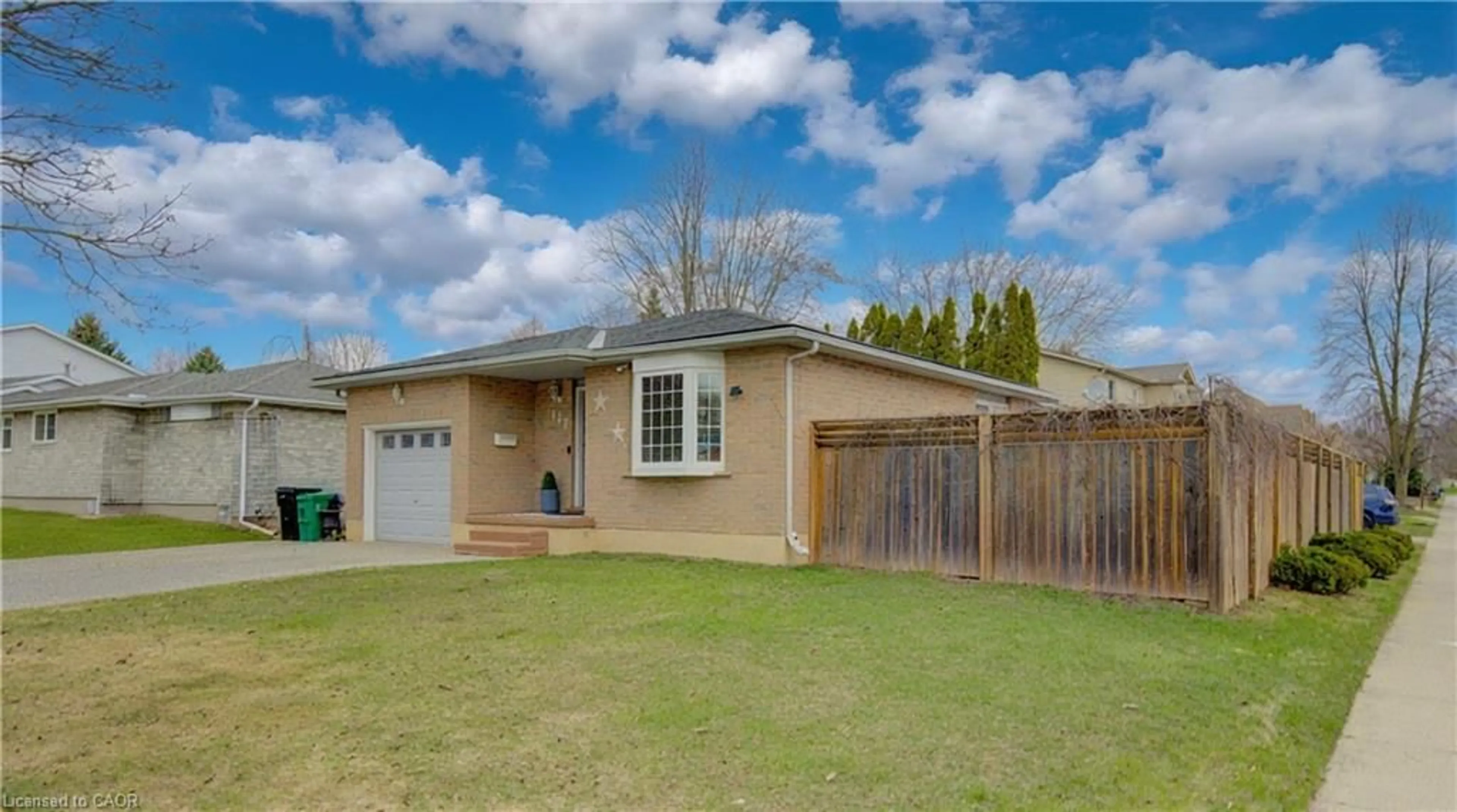 Unknown for 117 Erinbrook Dr, Kitchener Ontario N2E 3C4