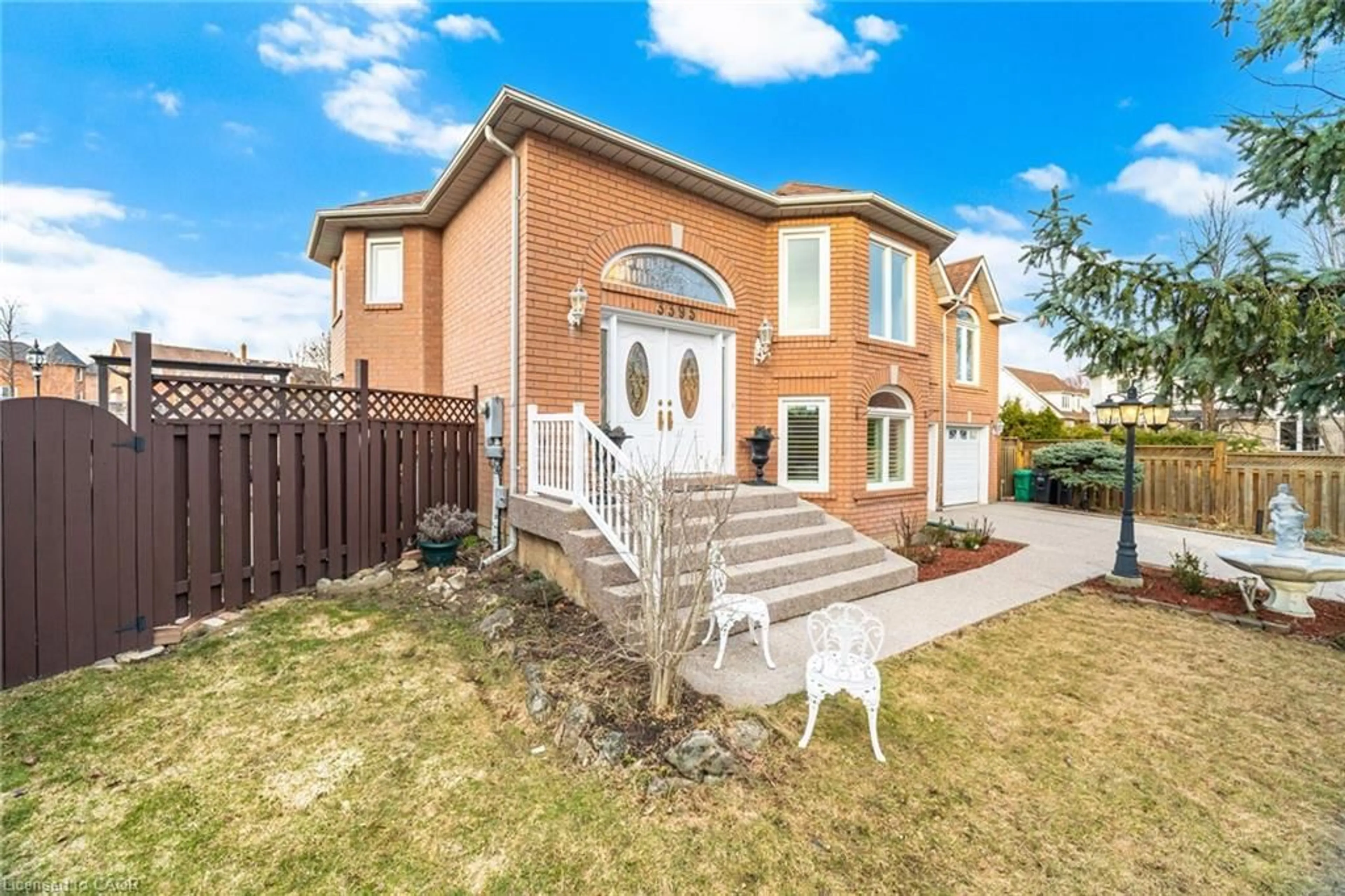 Home with brick exterior material, street for 3395 Trelawny Cir, Mississauga Ontario L5N 6N6