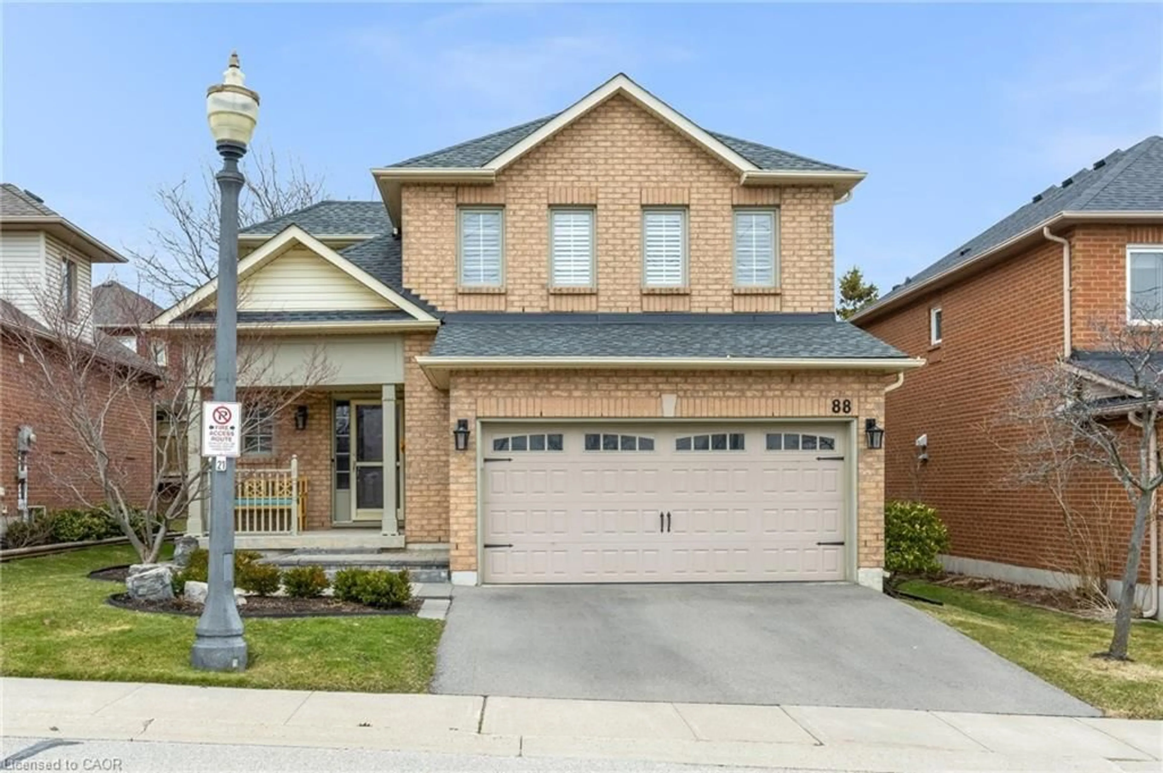 Home with brick exterior material, street for 1150 Skyview Dr #88, Burlington Ontario L7P 4X5