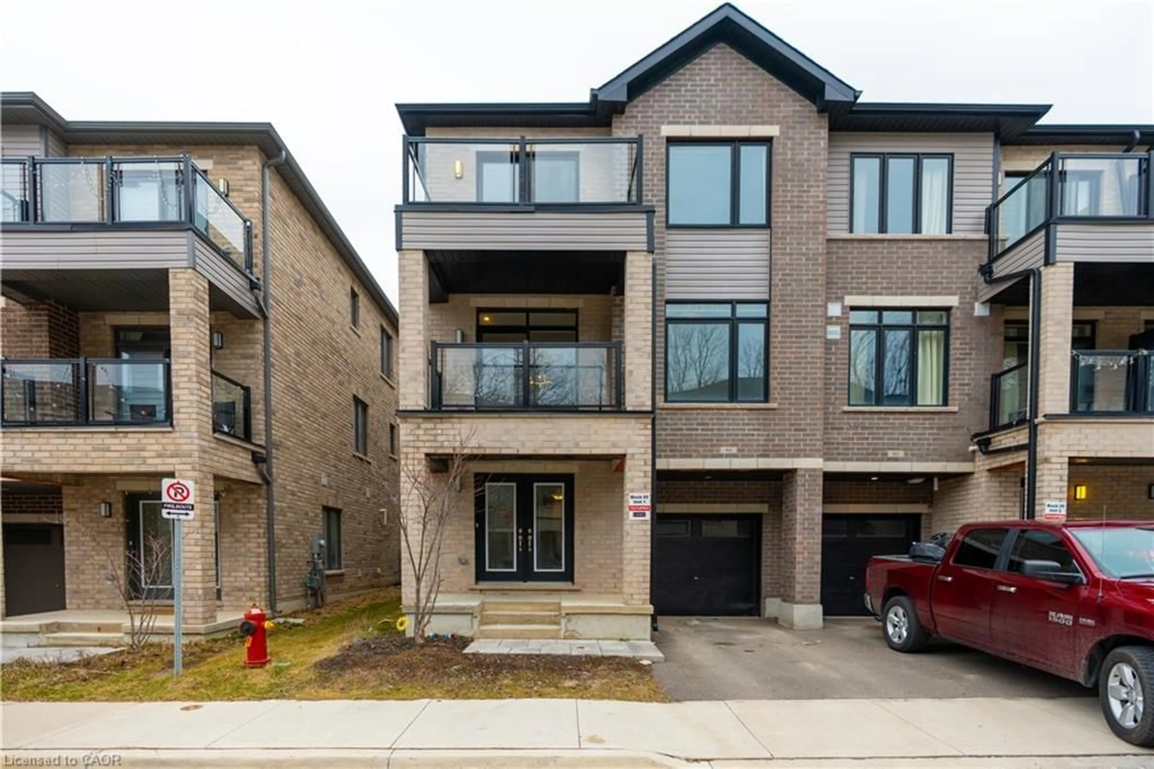 Home with brick exterior material, street for 585 Colborne St #901, Brantford Ontario N3S 0K4