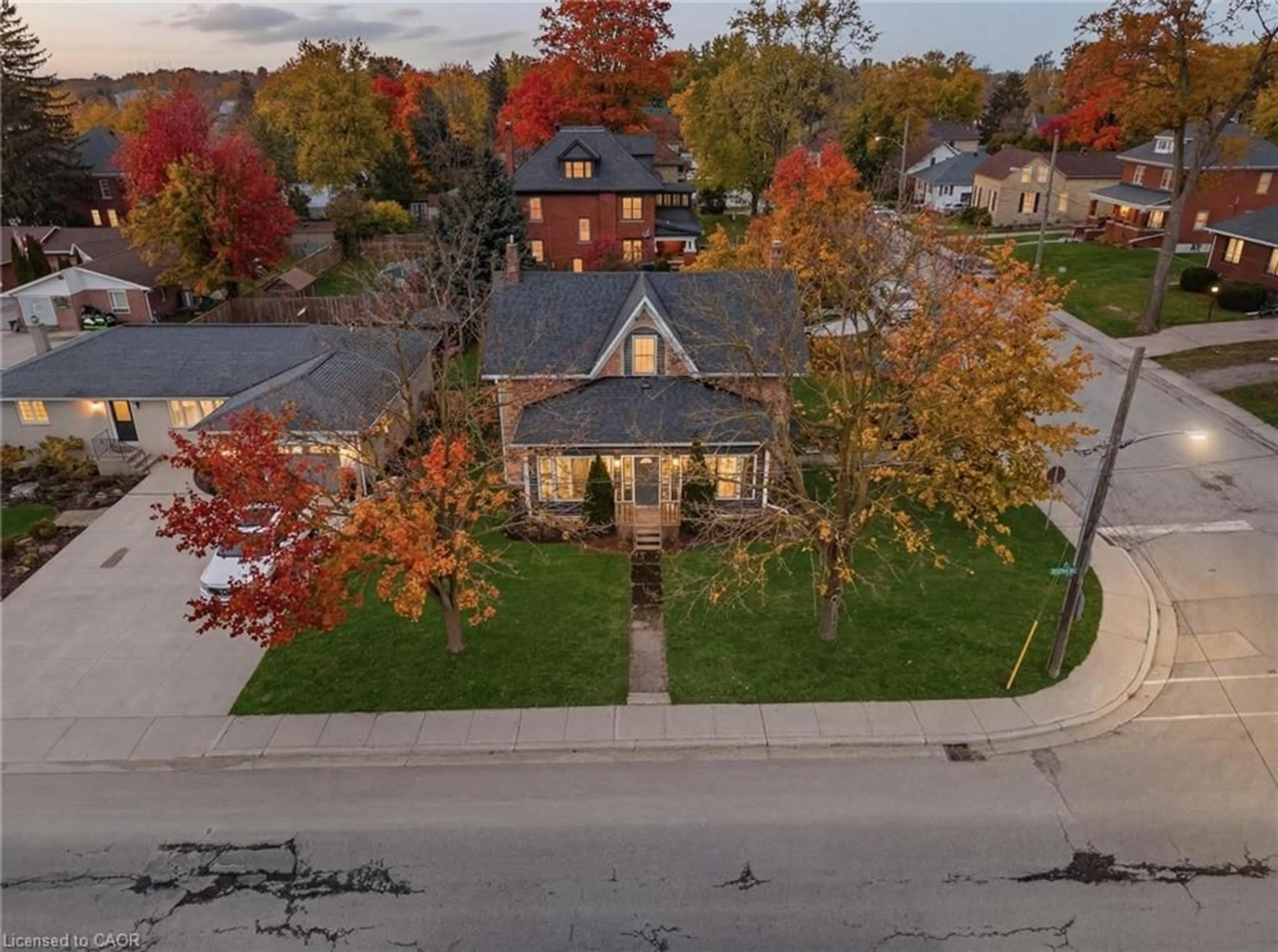 A pic from outside/outdoor area/front of a property/back of a property/a pic from drone, street for 30 Arthur St, Harriston Ontario N0G 1Z0
