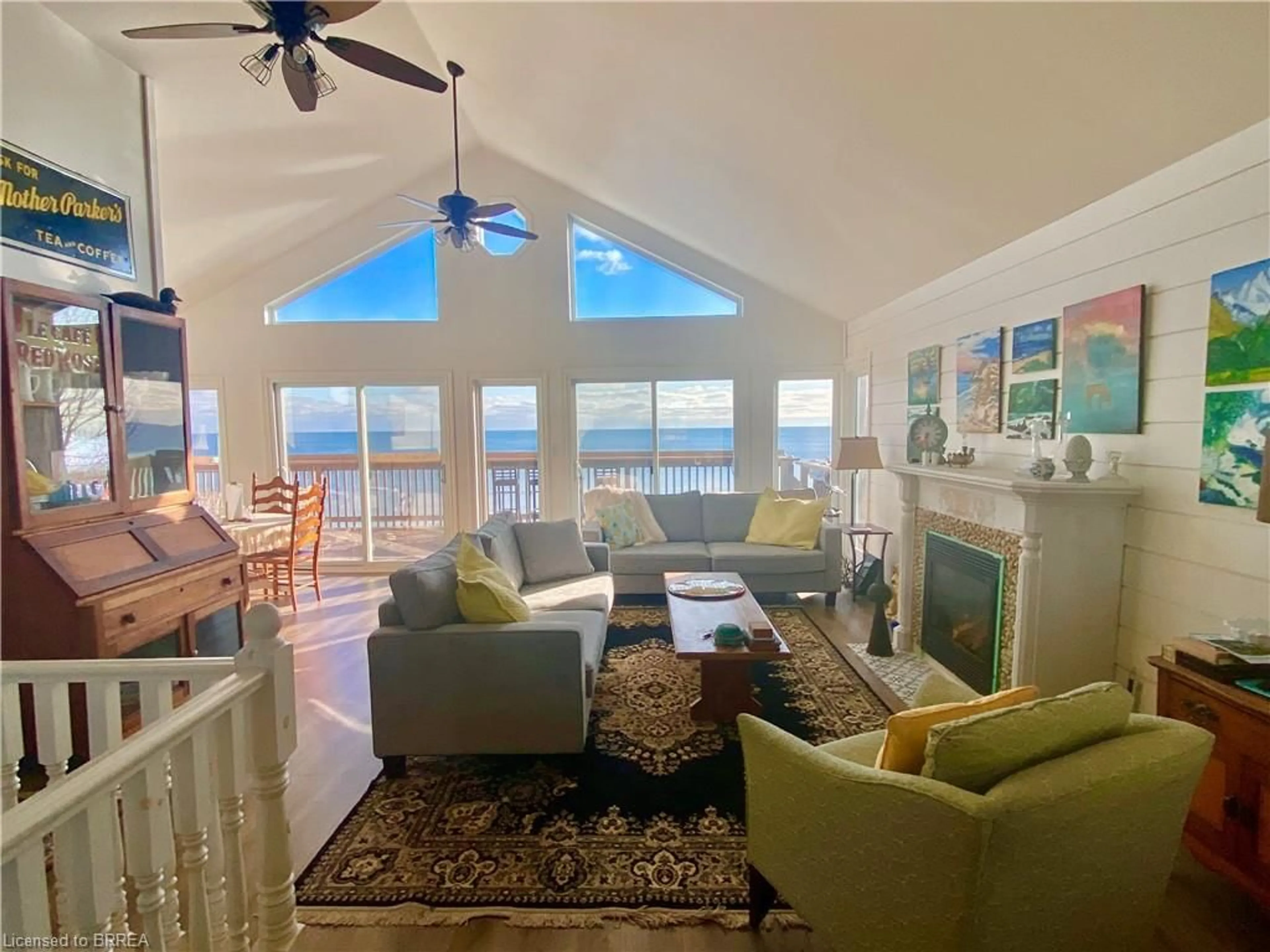 Living room with furniture, unknown for 1034 South Coast Dr, Nanticoke Ontario N0A 1L0