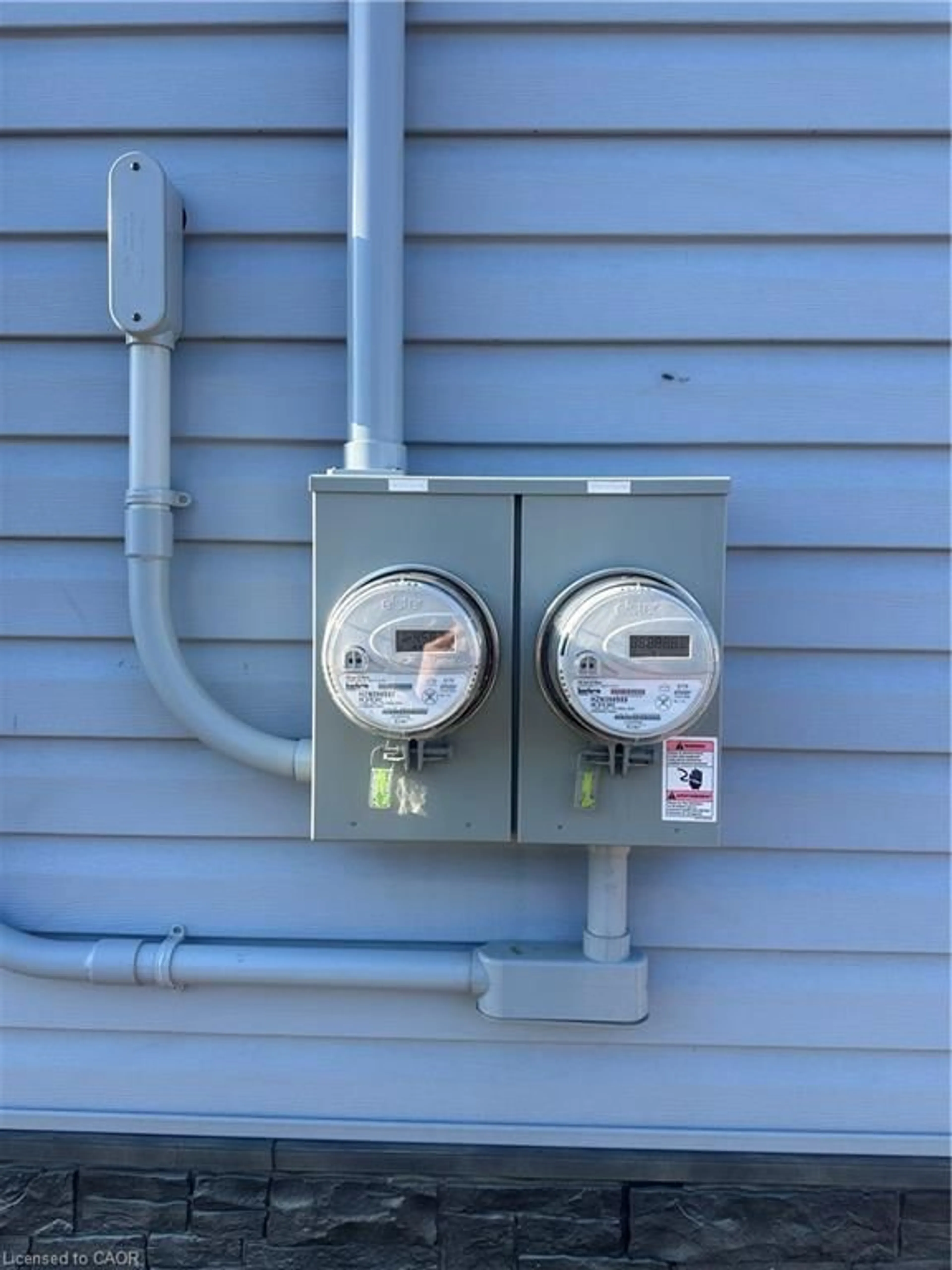 Unknown for 110 Robins Ave, Hamilton Ontario L8H 4N6