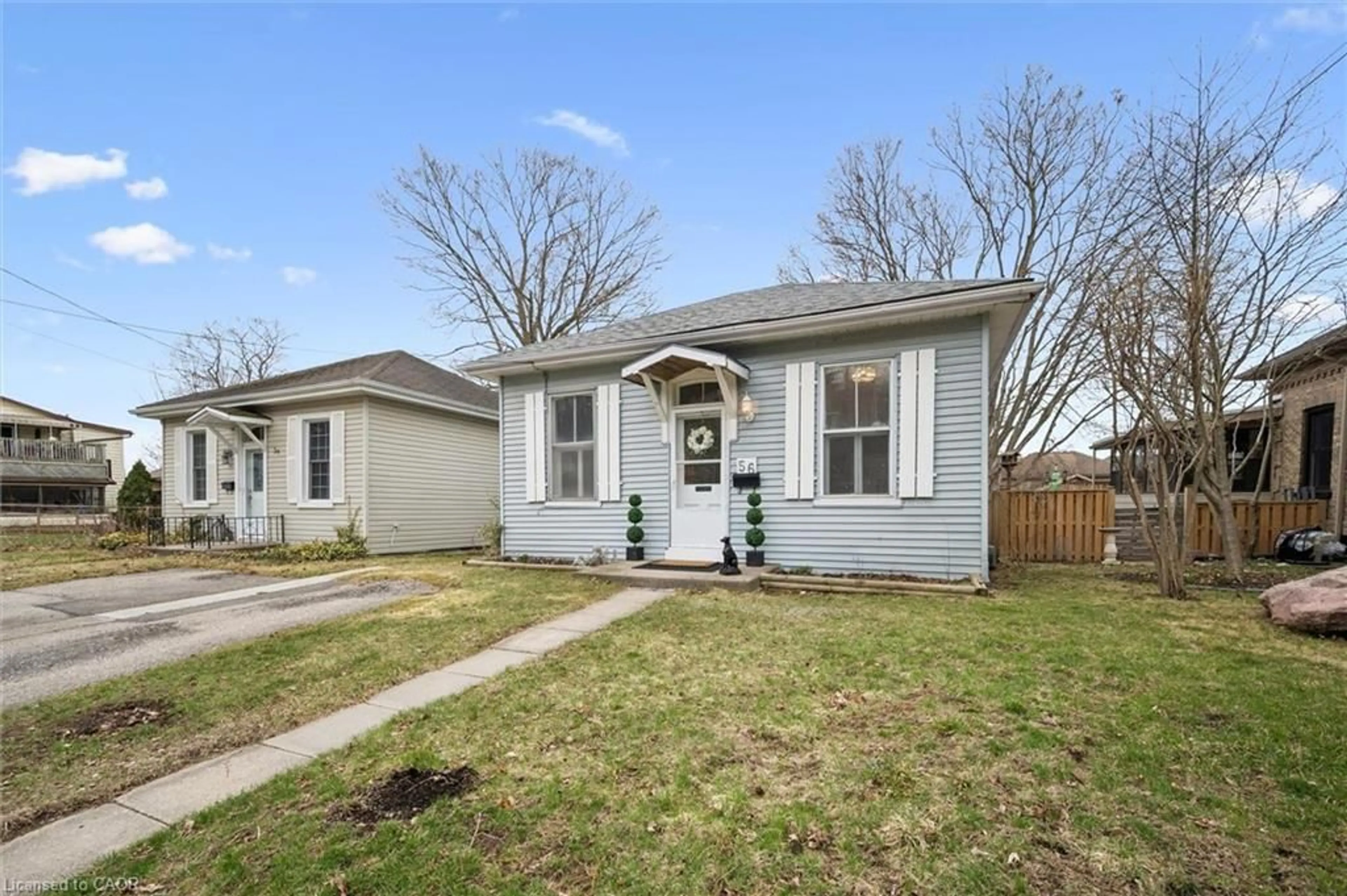 Unknown for 56 Walnut St, Paris Ontario N3L 2J3