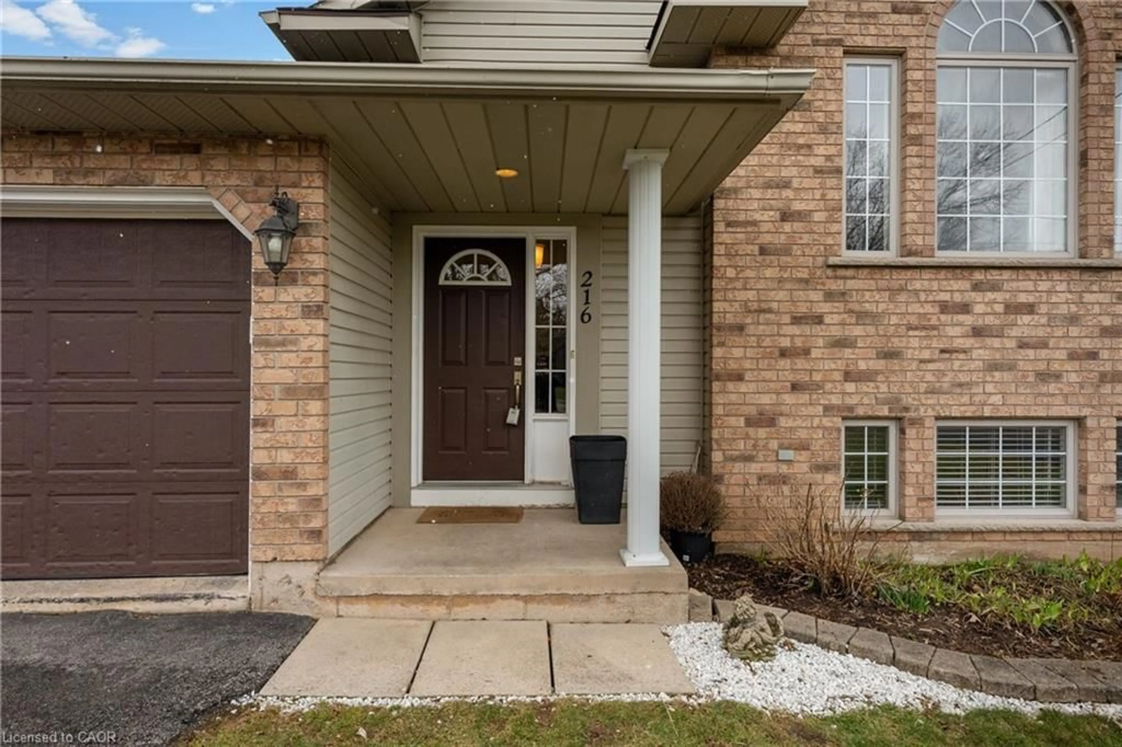 Home with brick exterior material, street for 216 Ridge Rd, Crystal Beach Ontario L0S 1B0