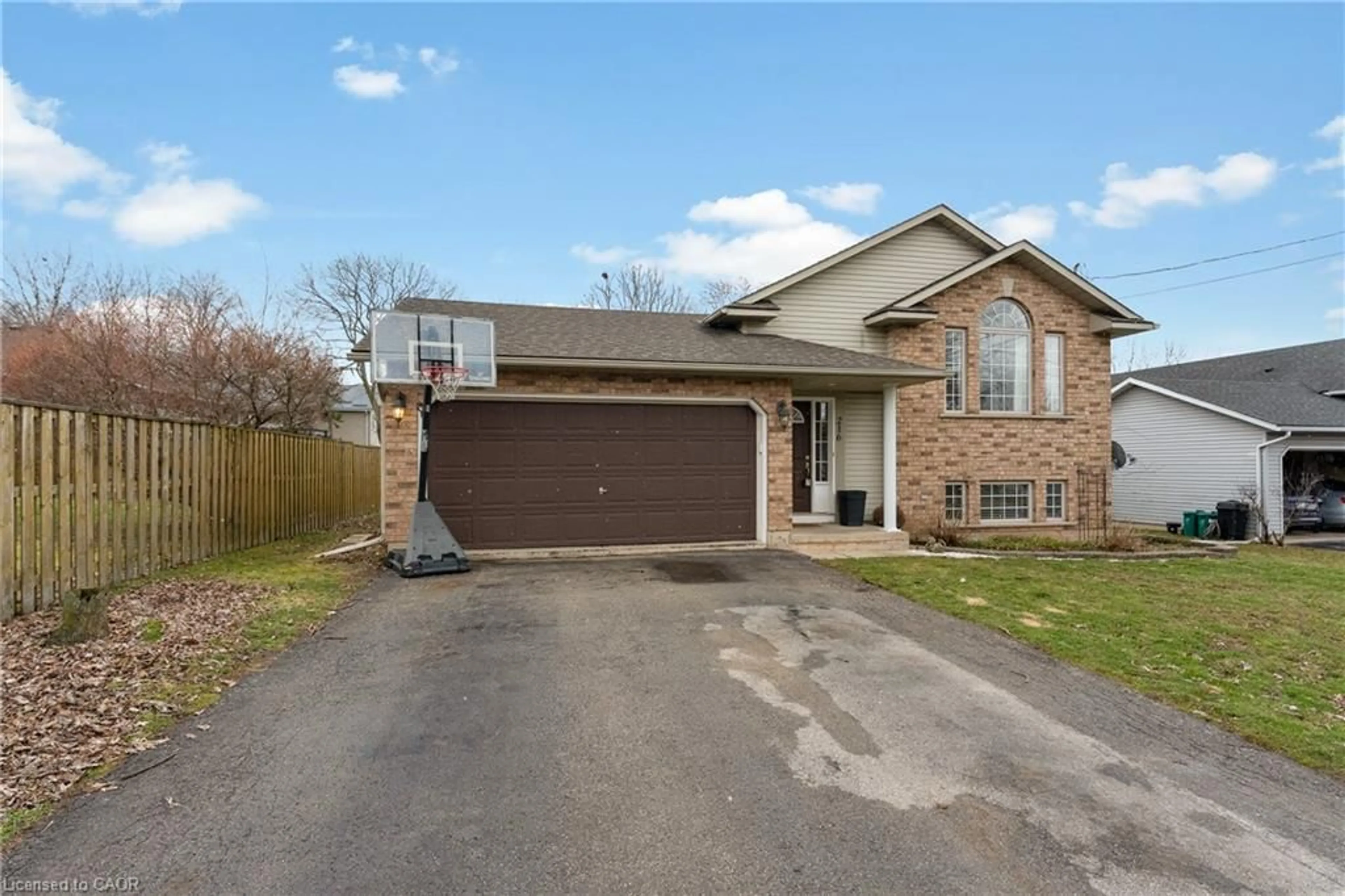 Home with brick exterior material, street for 216 Ridge Rd, Crystal Beach Ontario L0S 1B0
