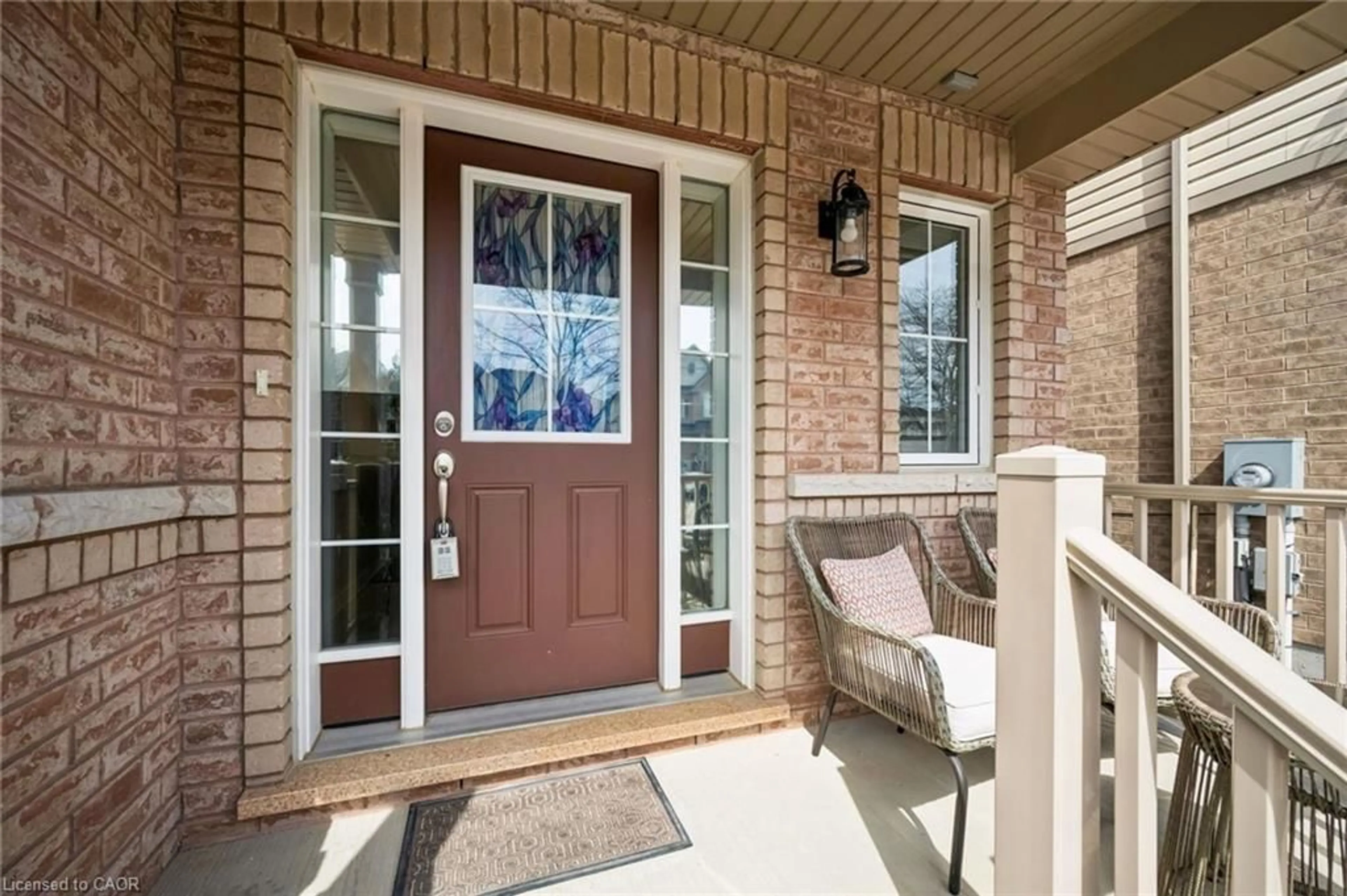 Indoor entryway for 38 Park Glen St, Kitchener Ontario N2R 0L8