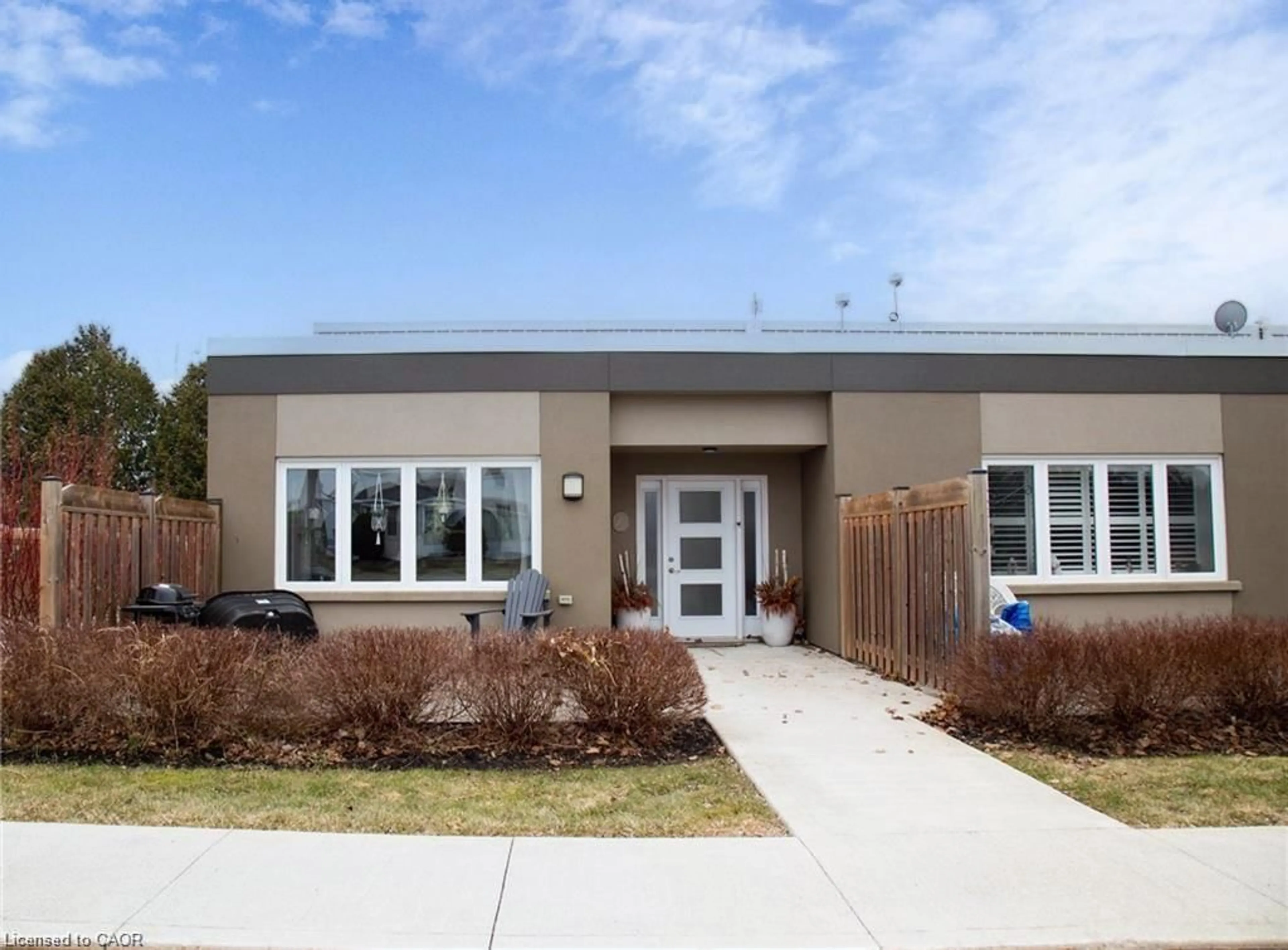 Home with brick exterior material, street for 992 Windham Centre Rd #4, Windham Centre Ontario N0E 2A0