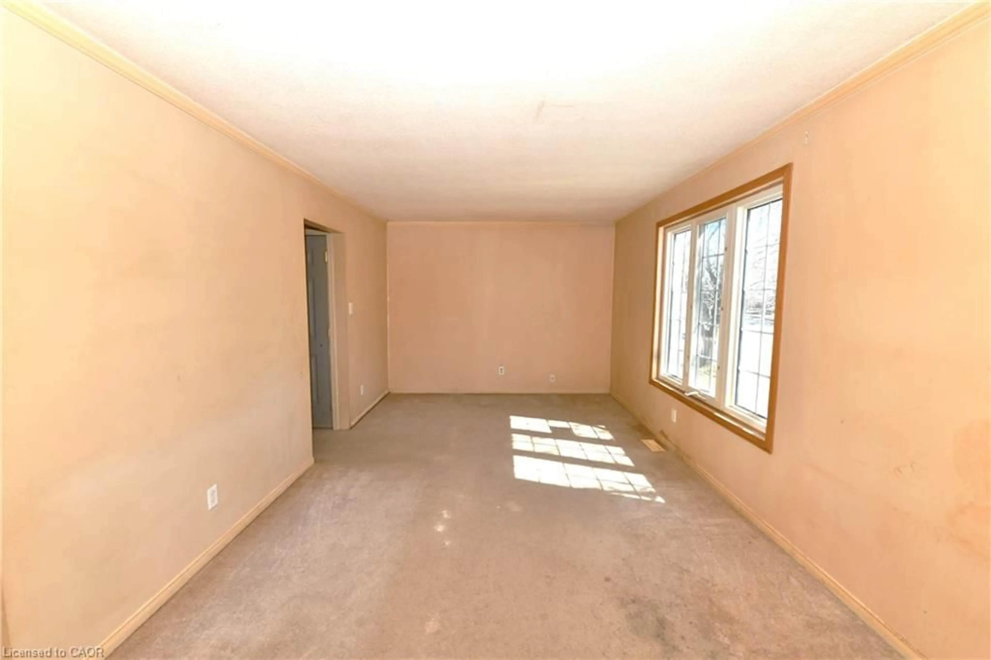 A pic of a room for 19 Memory Lane, Cambridge Ontario N3C 3X7