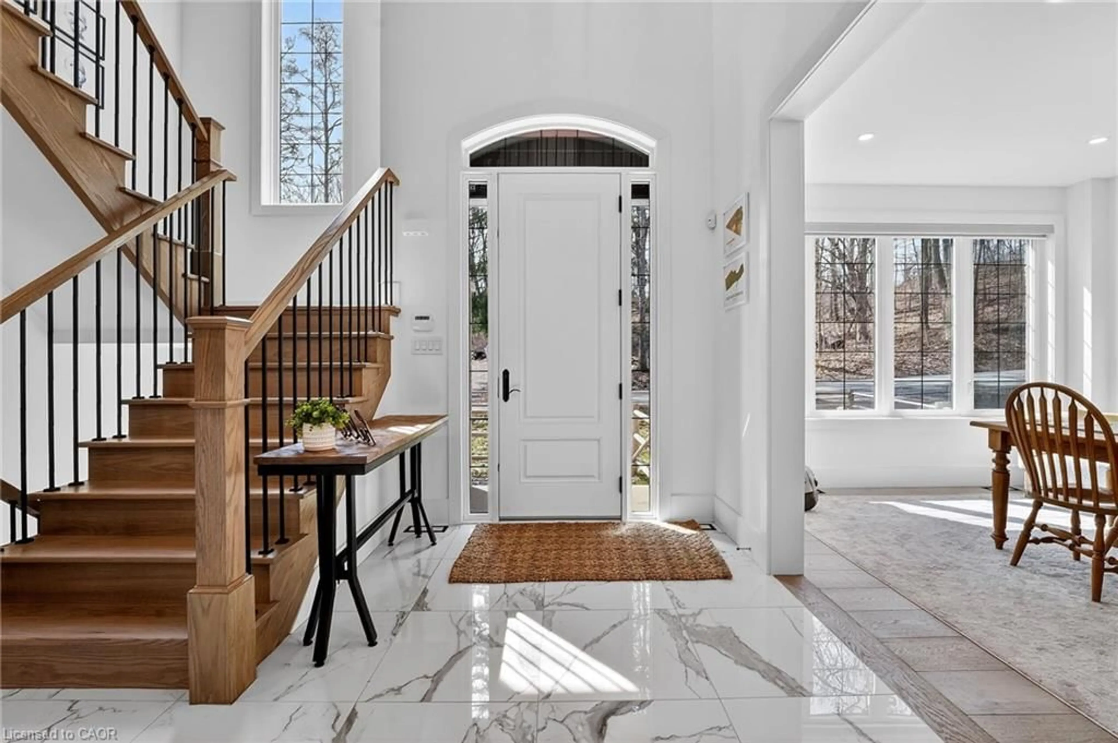 Indoor entryway for 1095 Mineral Springs Rd, Ancaster Ontario L9H 5E3