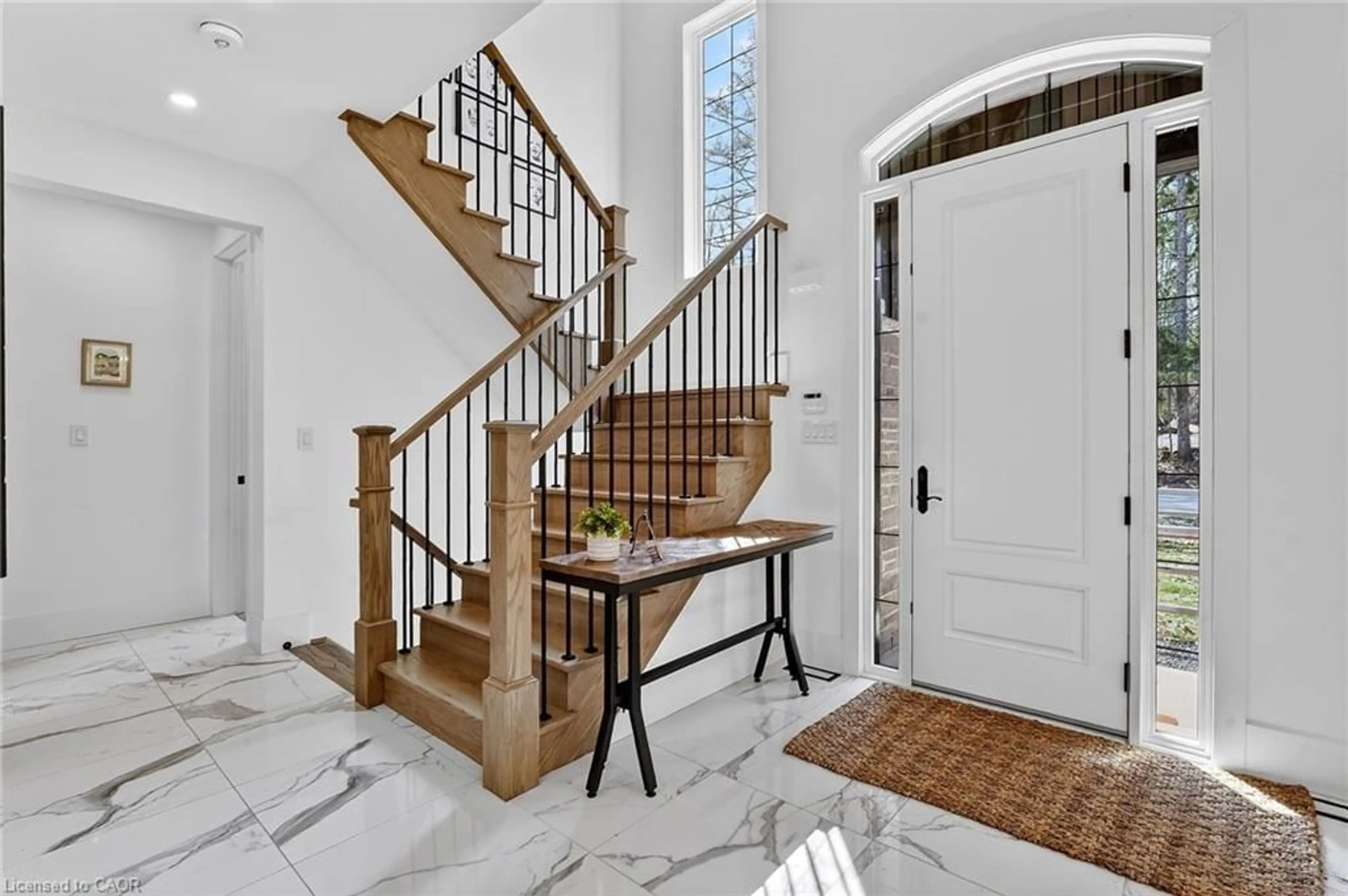 Indoor entryway for 1095 Mineral Springs Rd, Ancaster Ontario L9H 5E3