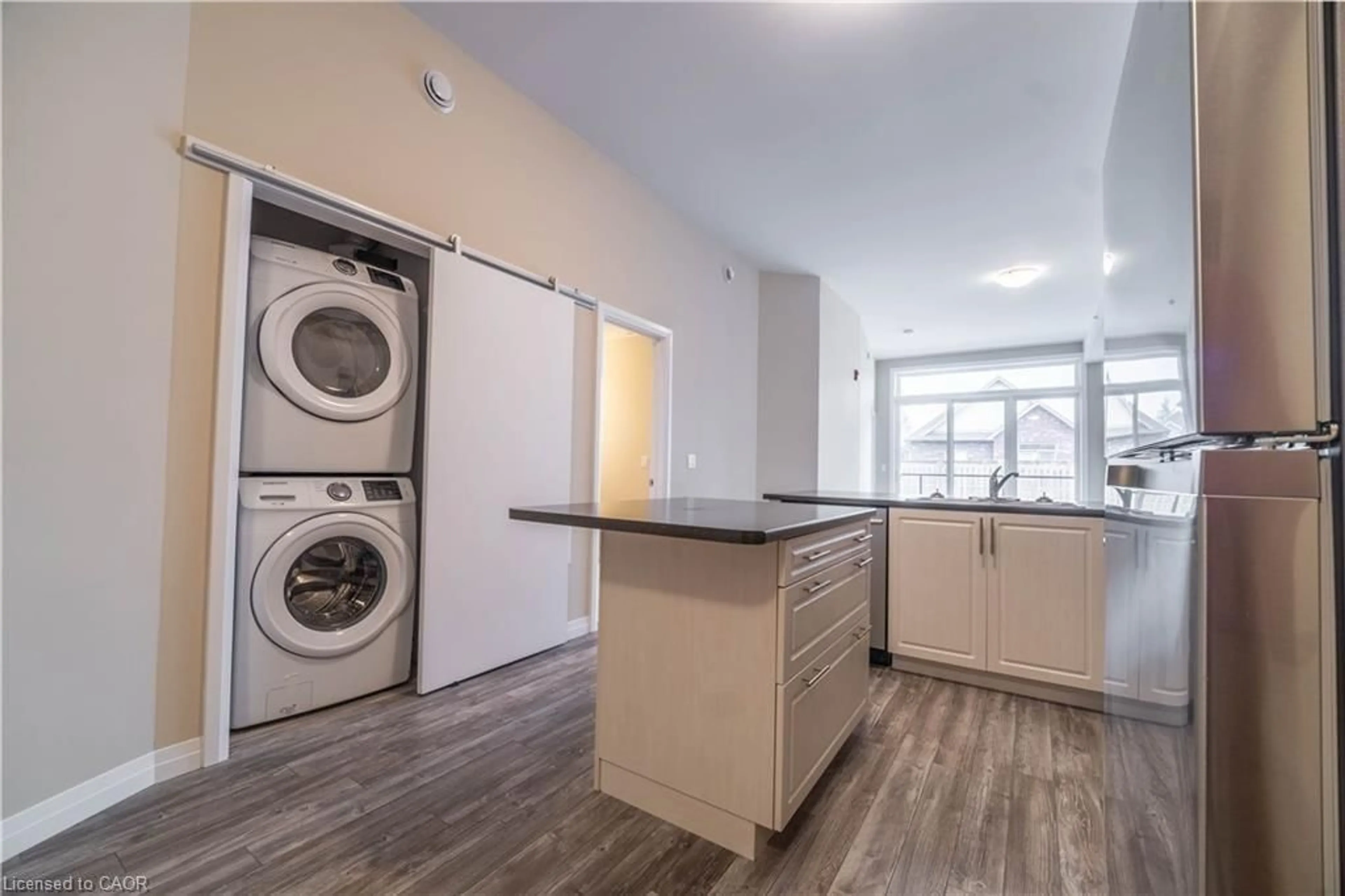 Unknown for 85B Morrell St #112, Brantford Ontario N3T 4J6