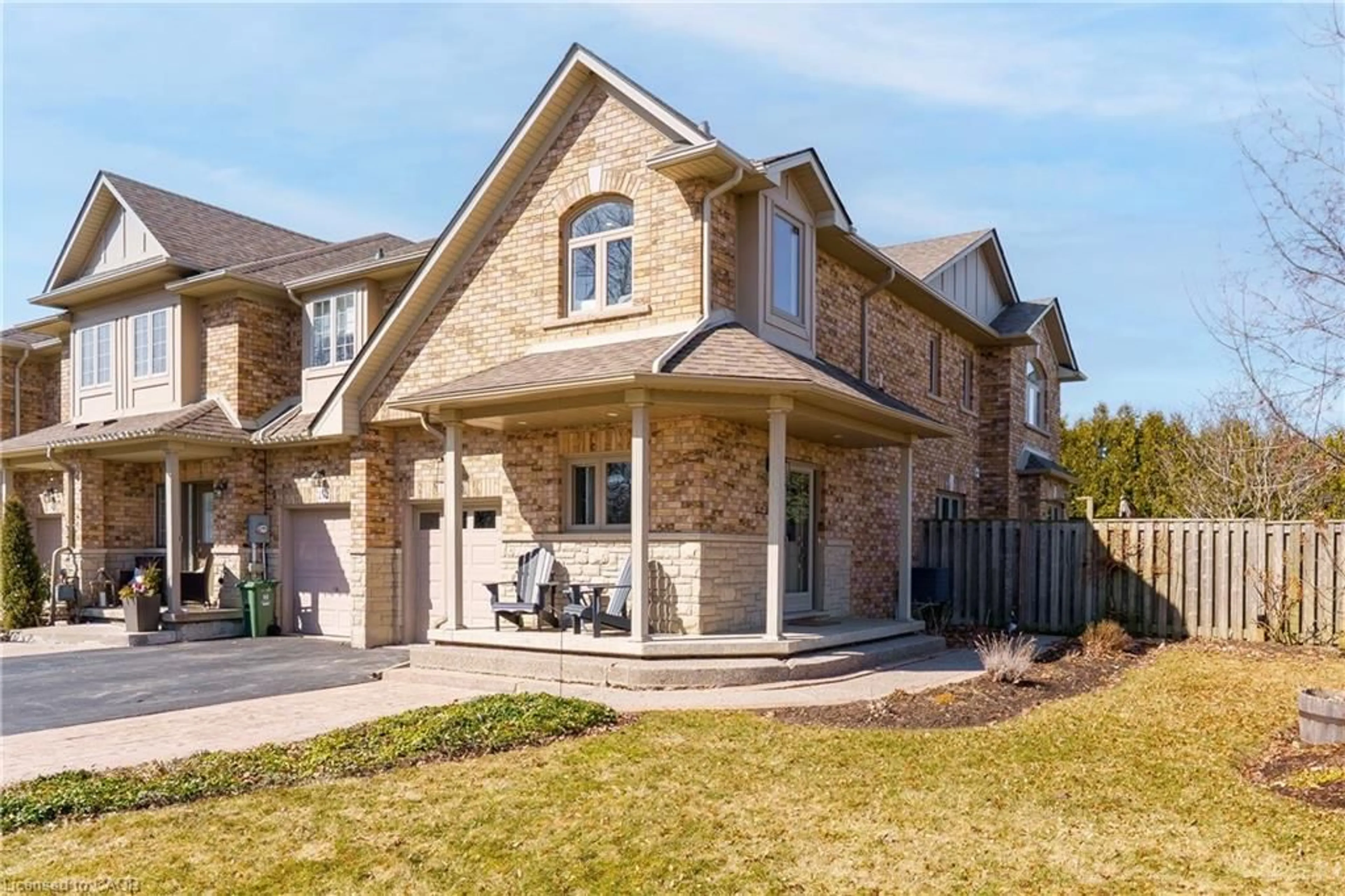 Home with brick exterior material, street for 173 Tanglewood Dr, Binbrook Ontario L0R 1C0