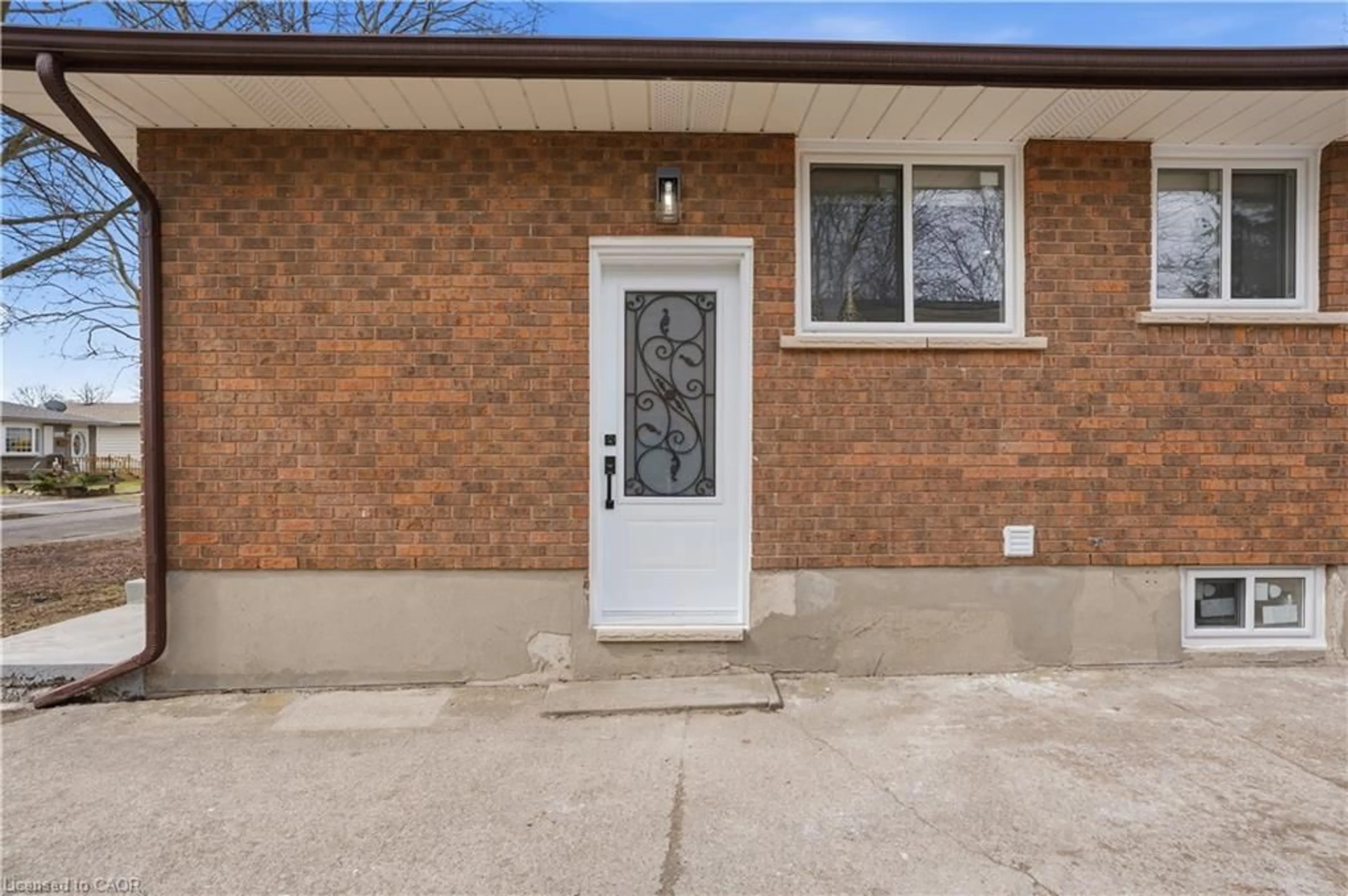 Unknown for 6183 Johnson Dr, Niagara Falls Ontario L2J 3J6