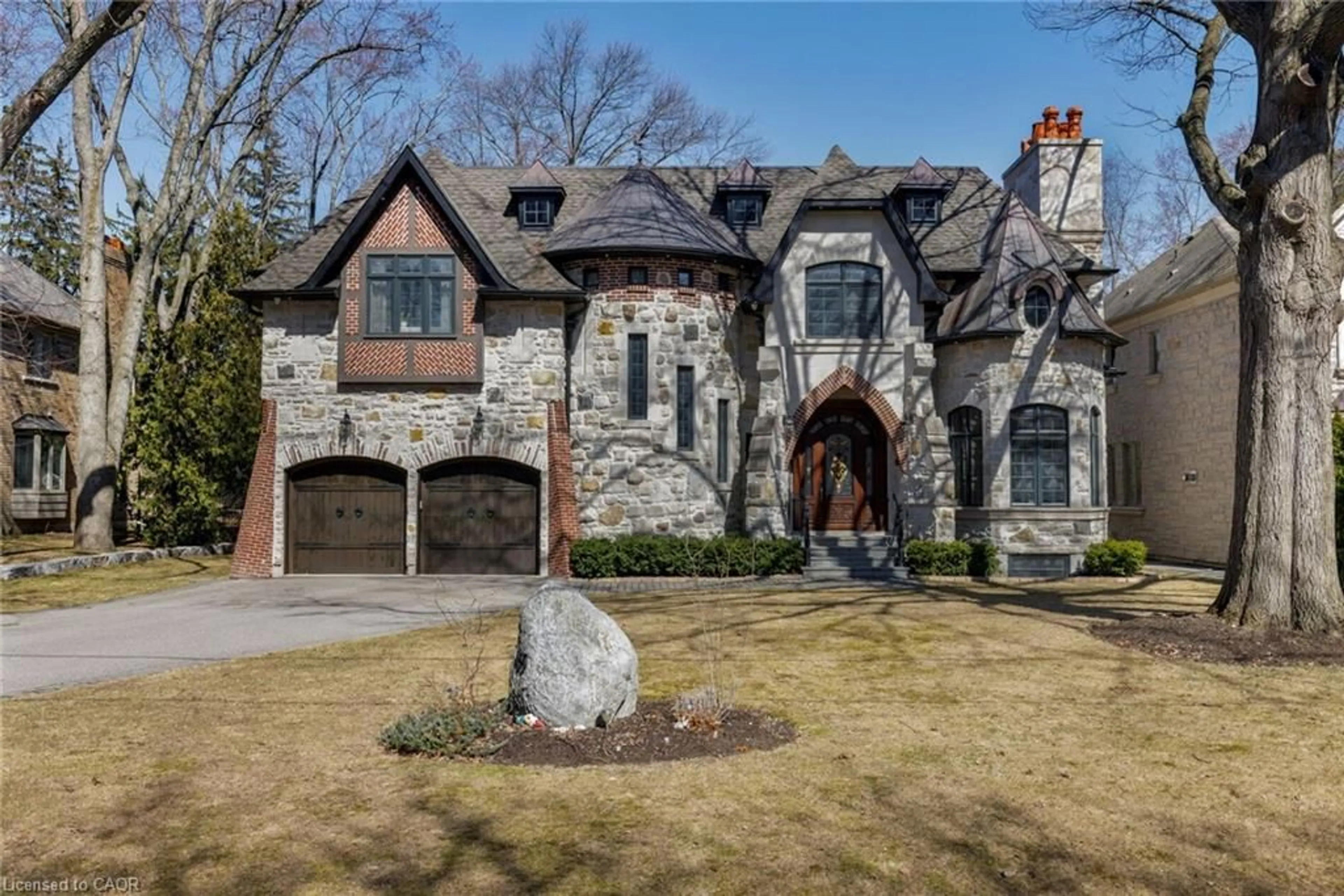 Home with brick exterior material, street for 1165 Garden Rd, Mississauga Ontario L5H 3J5