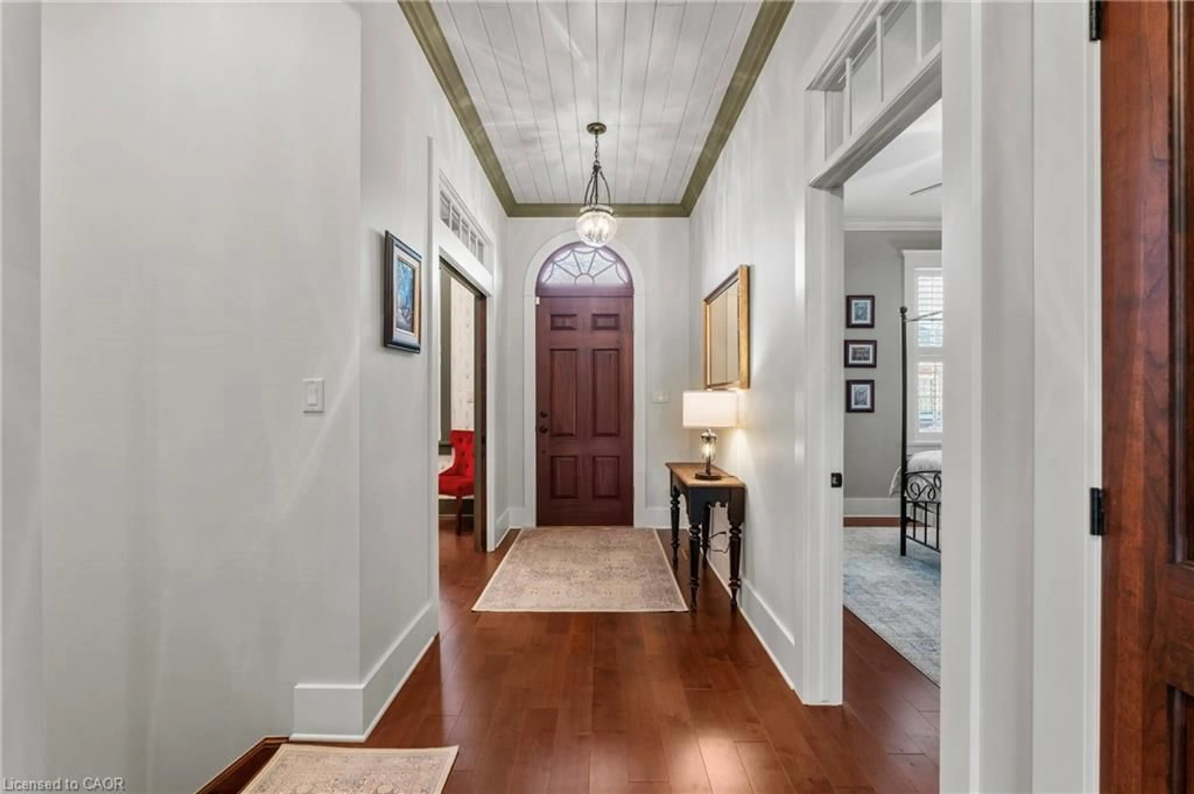 Indoor entryway for 13 Colonel Cohoe Street St, Niagara-on-the-Lake Ontario L0S 1J0