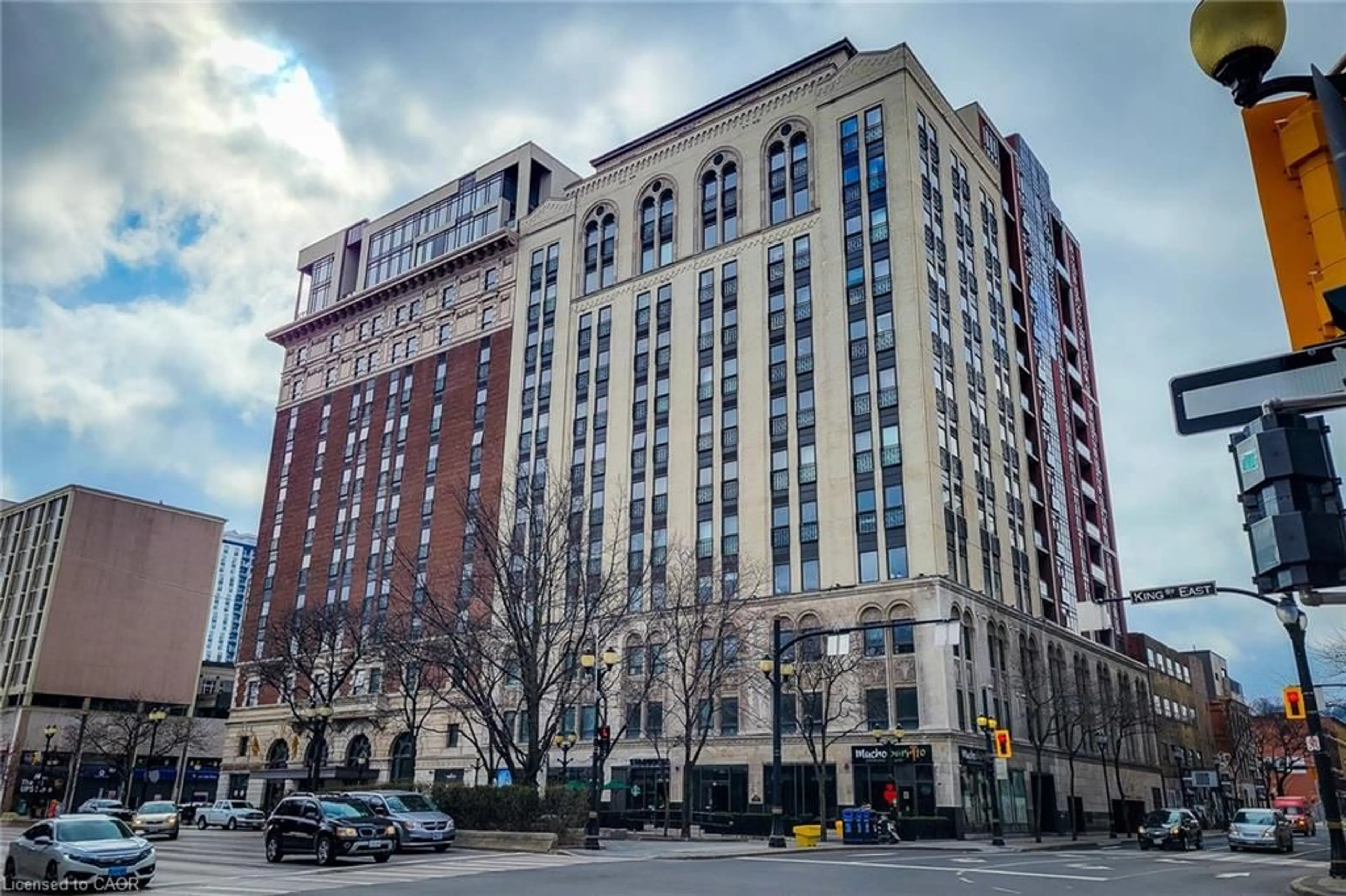 Unknown for 112 King St E/S St, Hamilton Ontario L8N 1A8